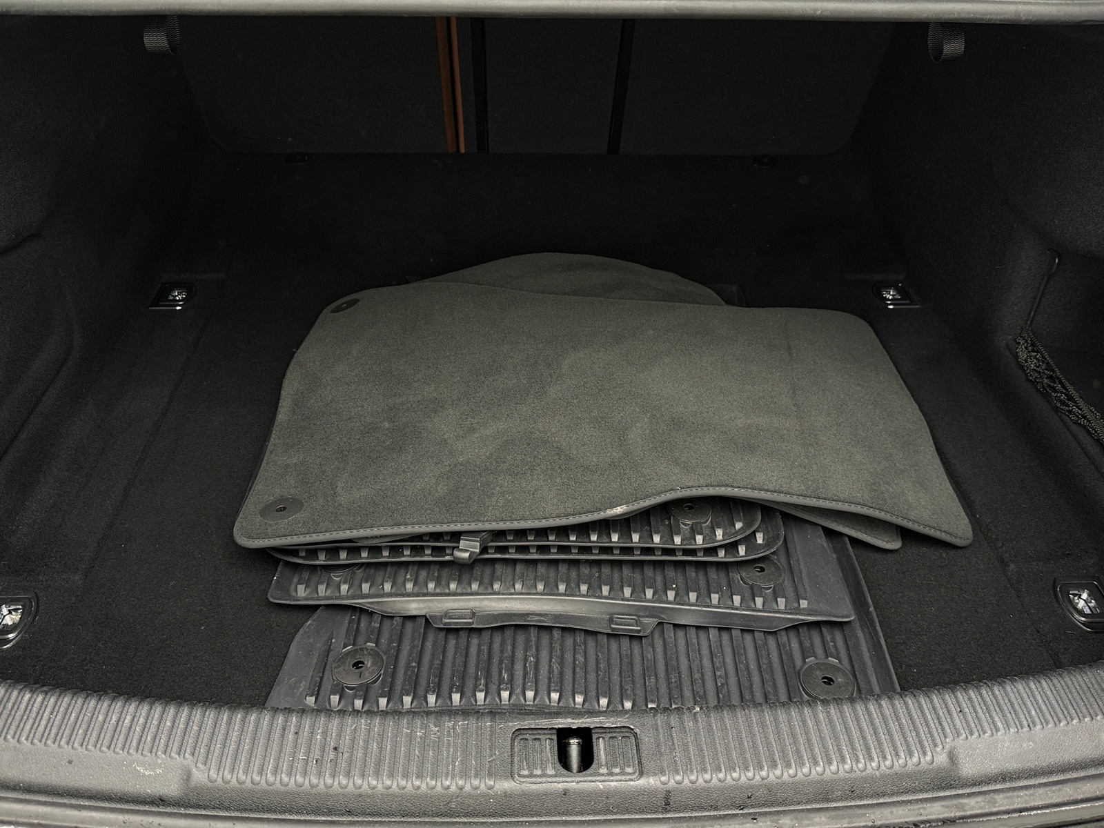 Thumbnail: 2018 Audi A6 - 6