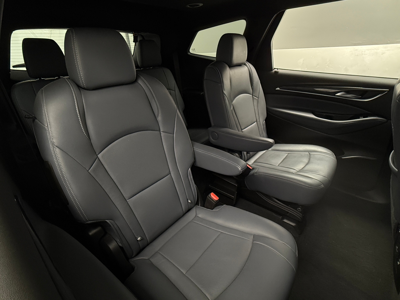 Thumbnail: 2022 Buick Enclave - 5