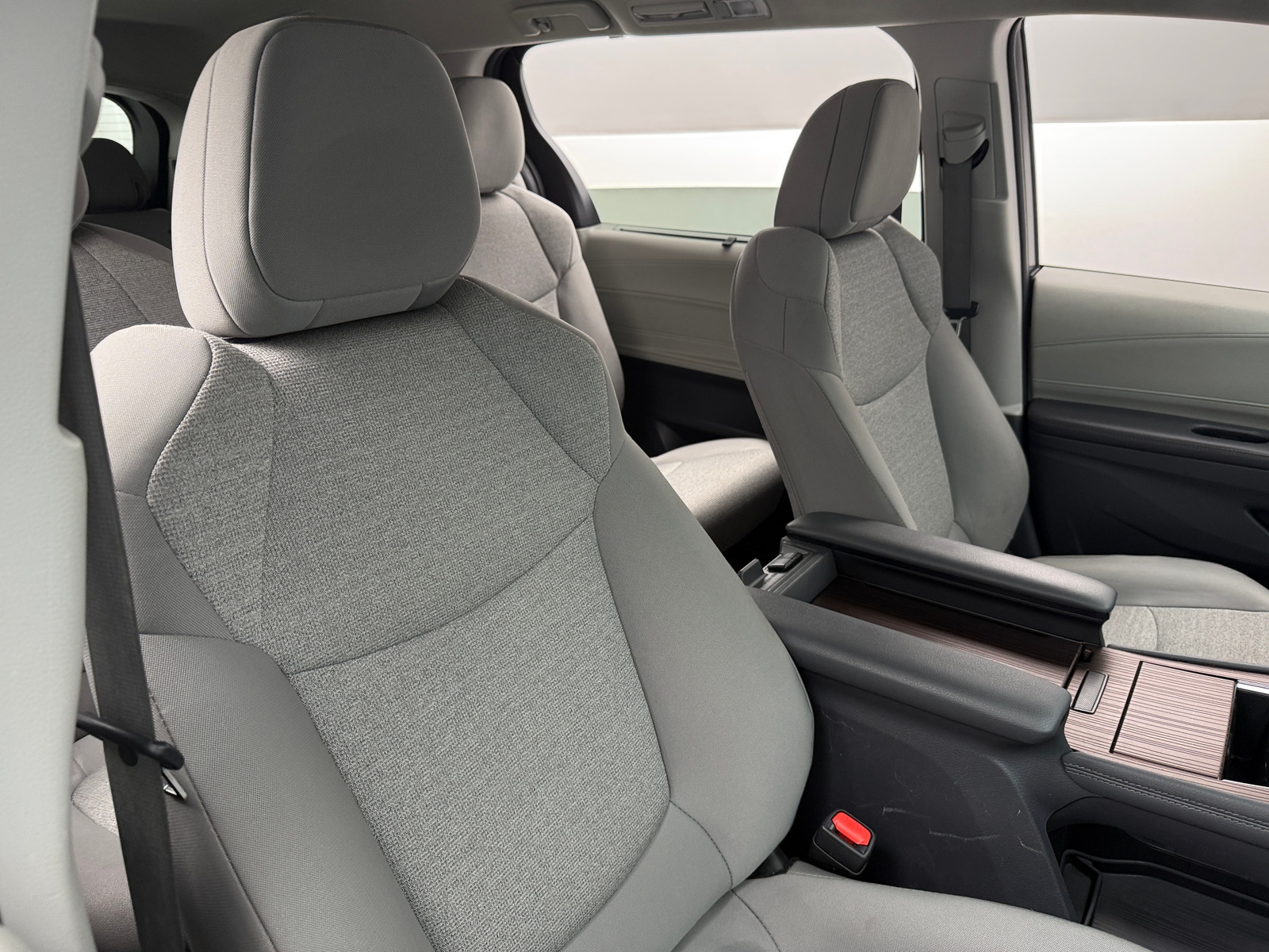 Thumbnail: 2024 Toyota Sienna - 2