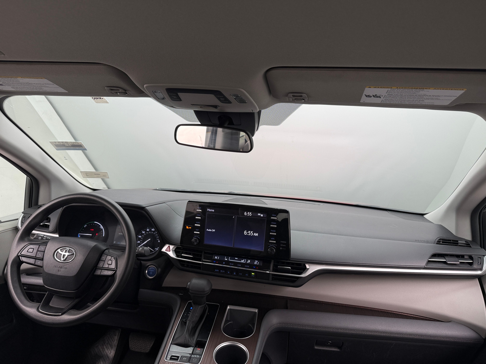 Thumbnail: 2024 Toyota Sienna - 3