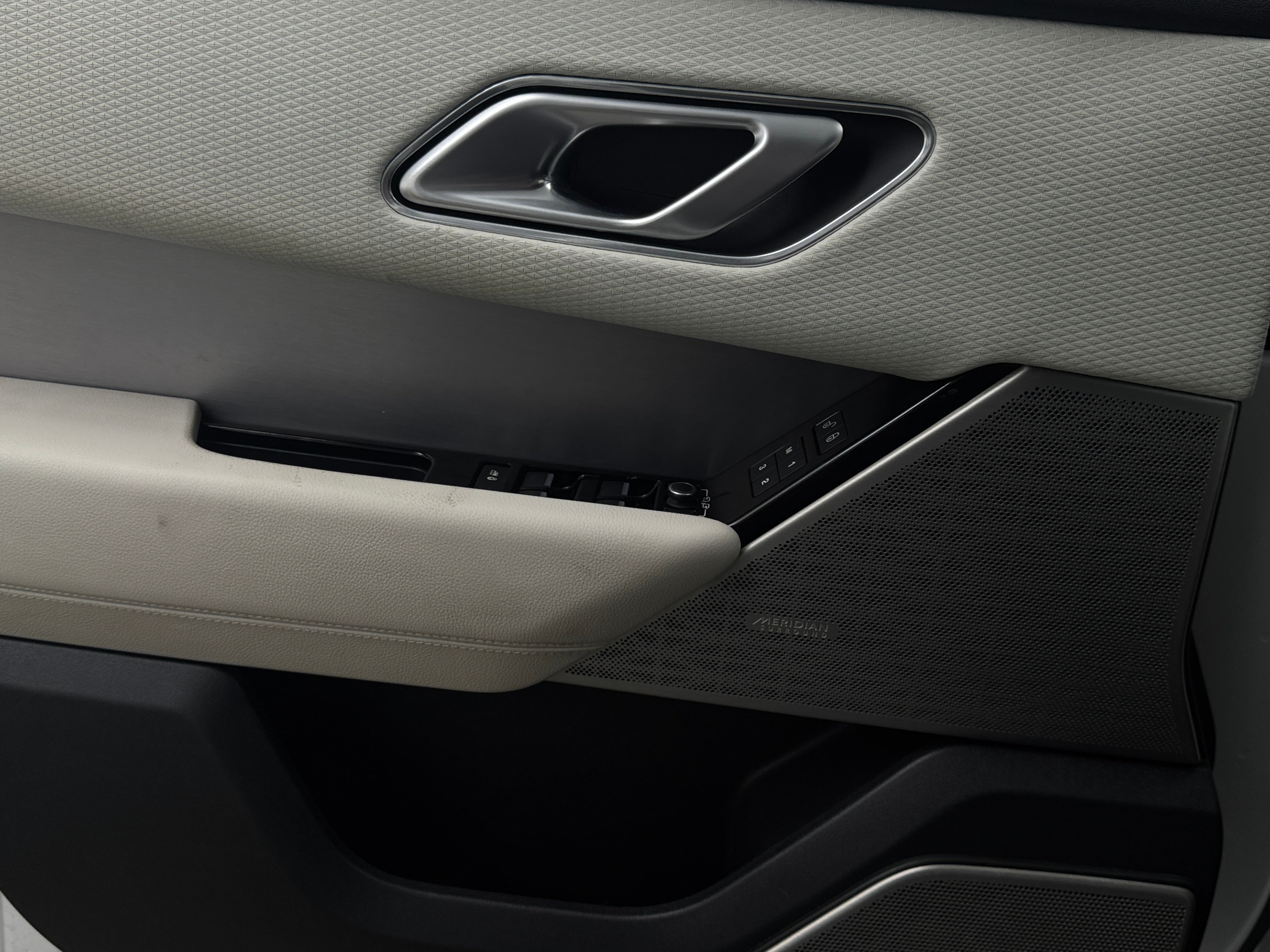 2020 Land Rover Range Rover Velar