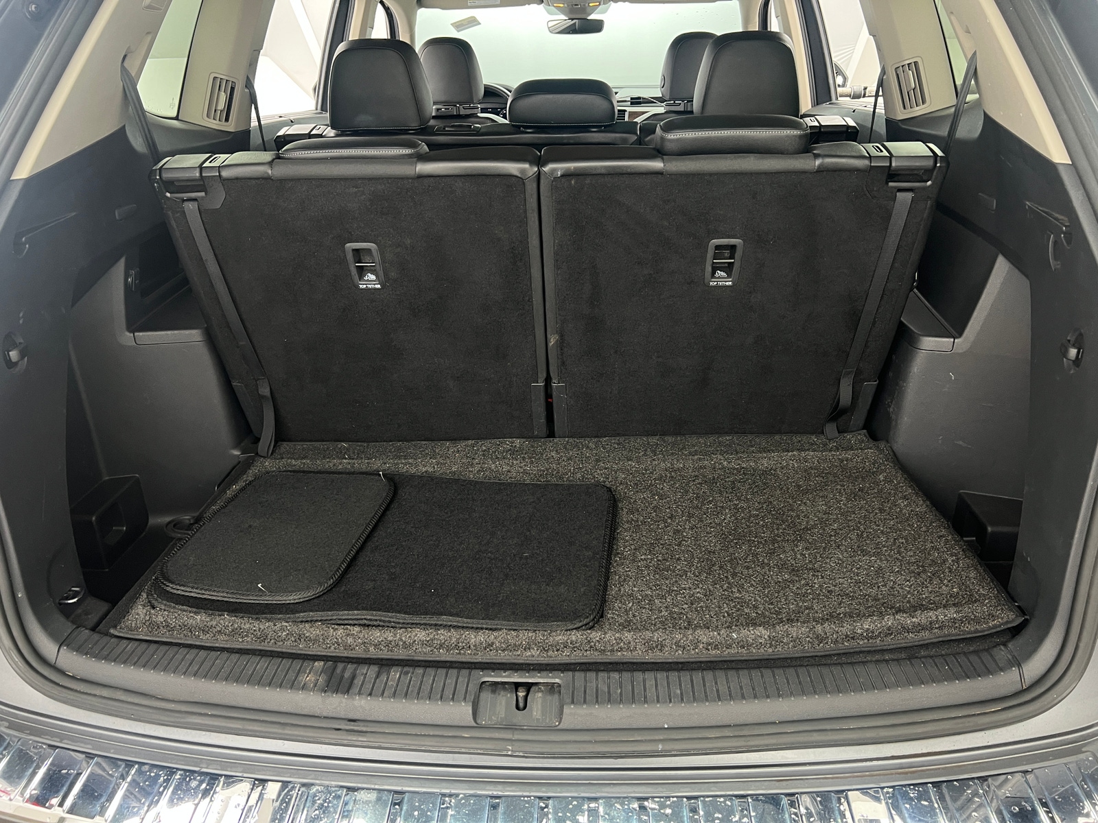 Thumbnail: 2018 Volkswagen Atlas - 6