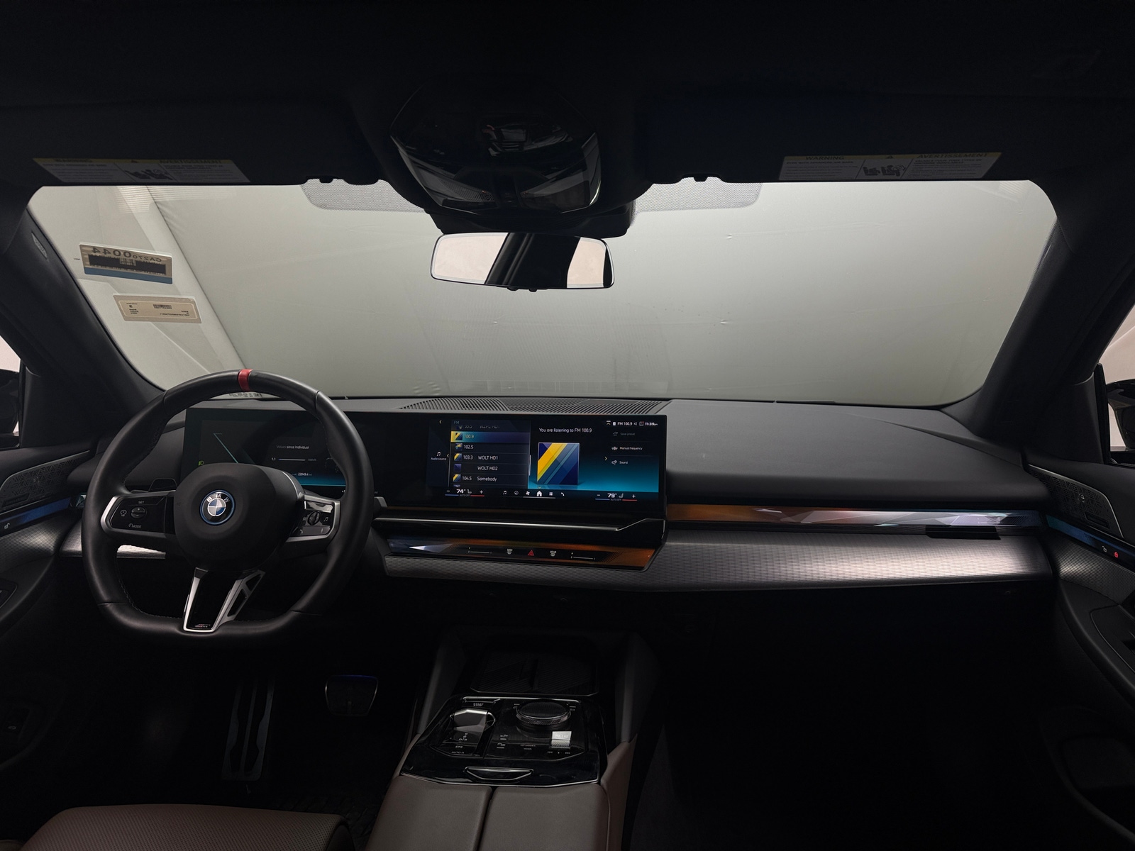 Thumbnail: 2024 BMW i5 - 2