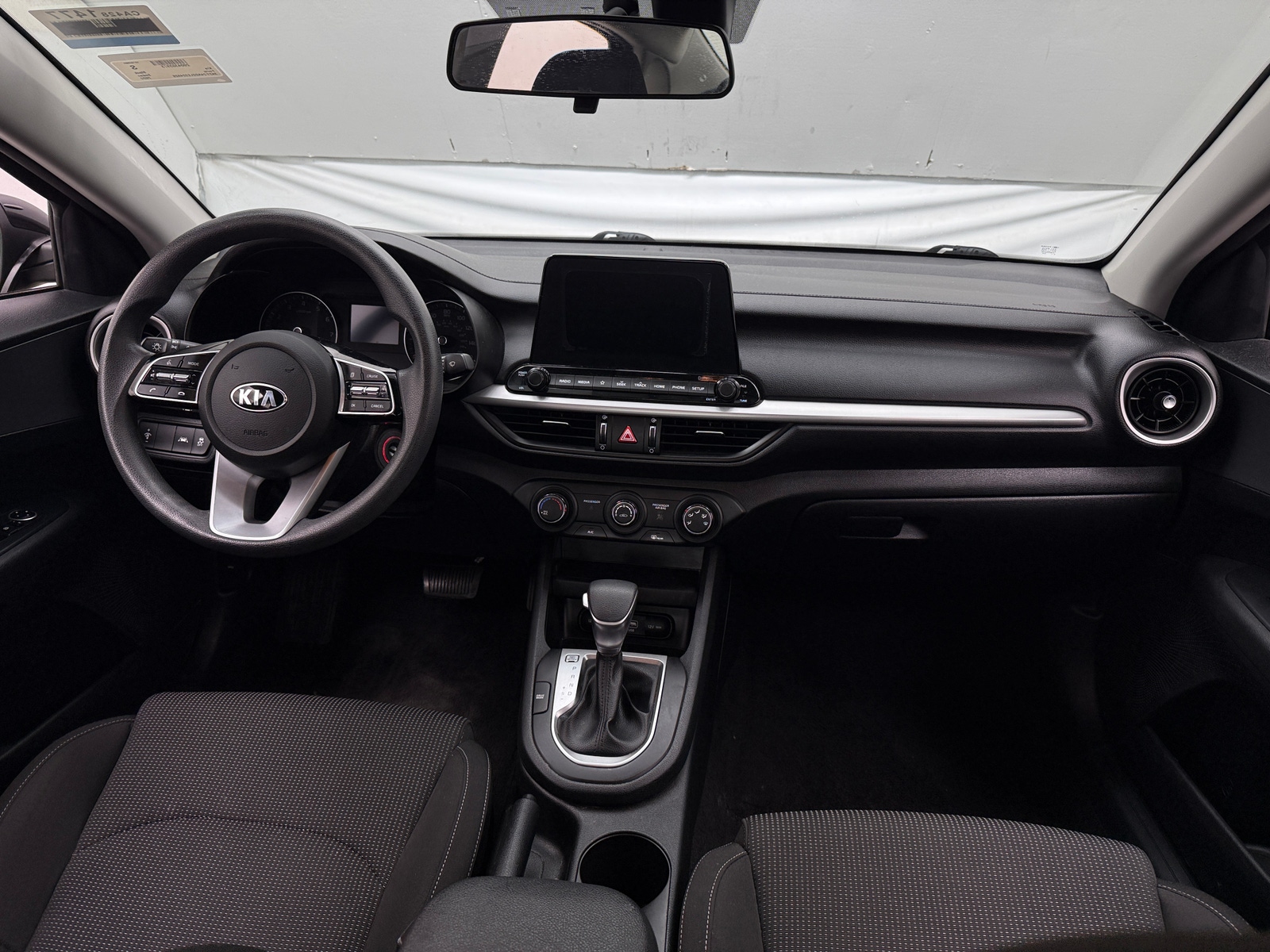 Thumbnail: 2020 Kia Forte - 3