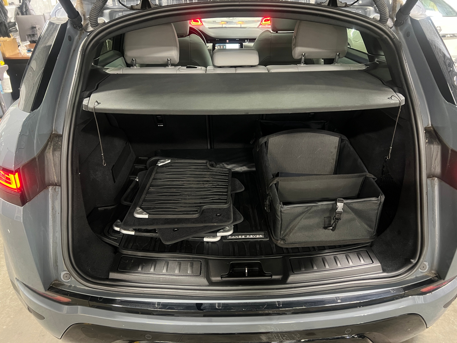 Thumbnail: 2022 Land Rover Range Rover Evoque - 6