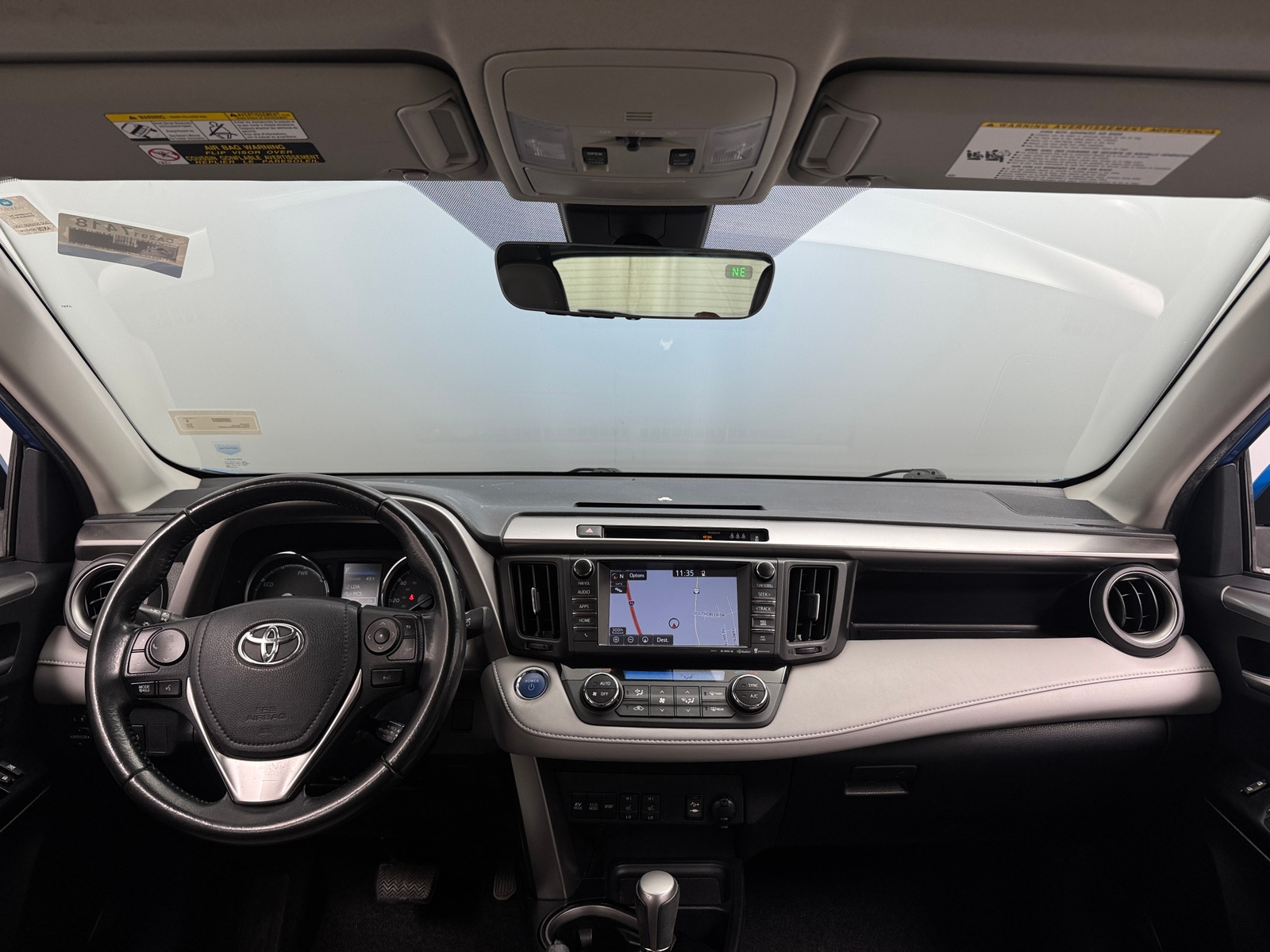 Thumbnail: 2017 Toyota RAV4 - 3