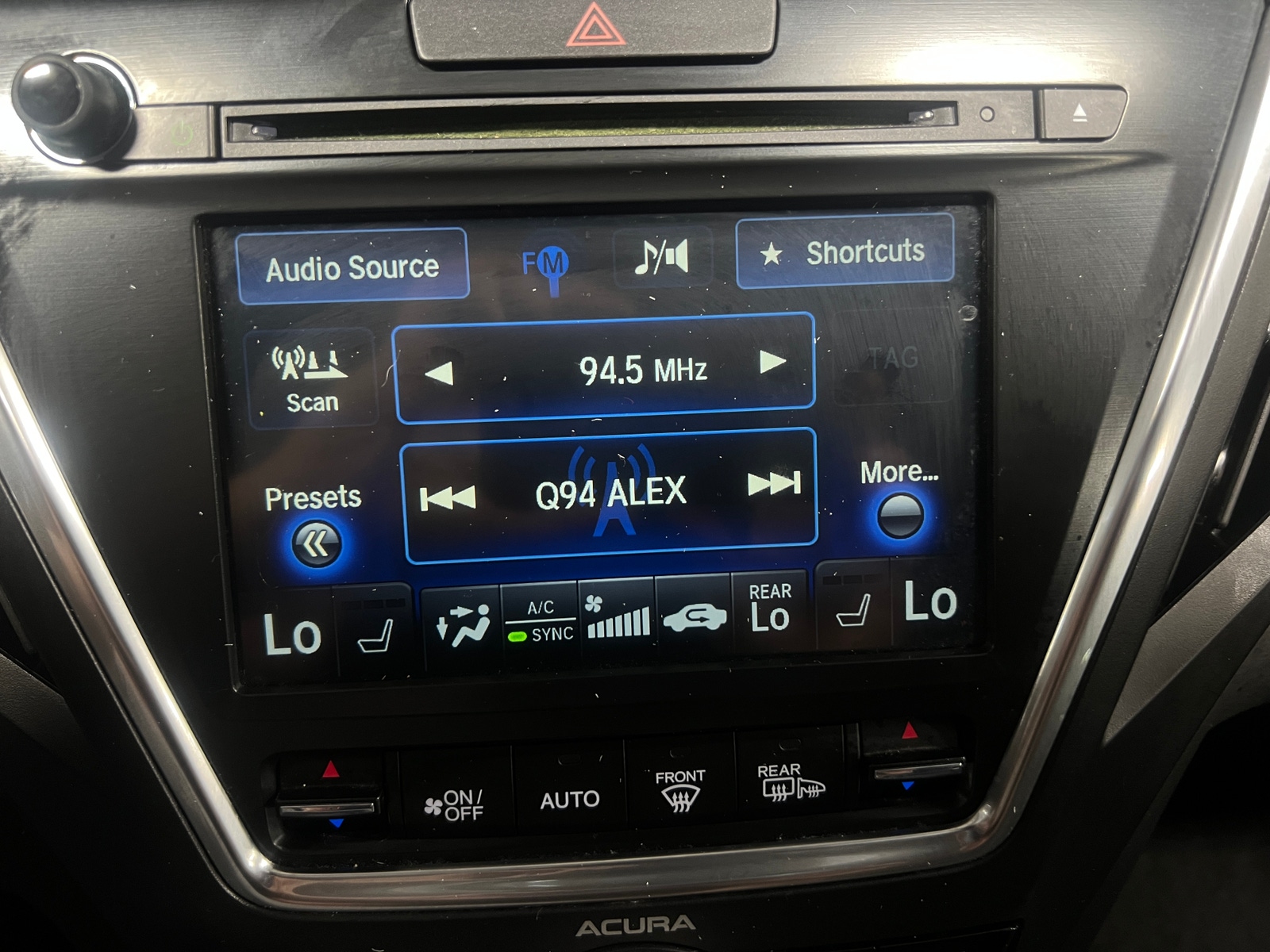 Thumbnail: 2016 Acura MDX - 3