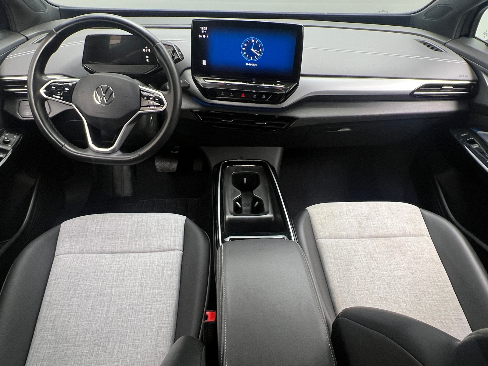 Thumbnail: 2023 Volkswagen ID.4 - 3