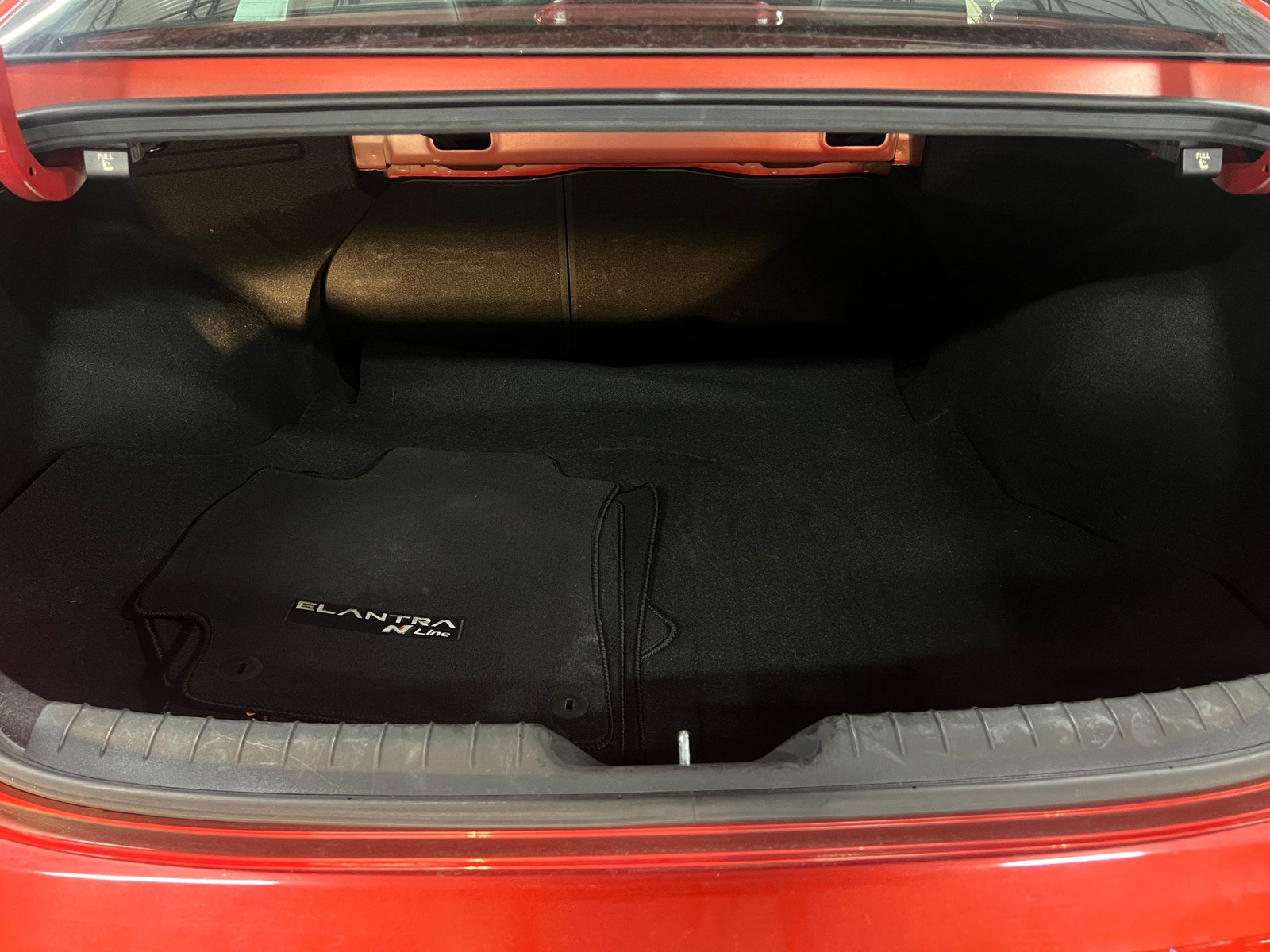 Thumbnail: 2022 Hyundai Elantra - 7