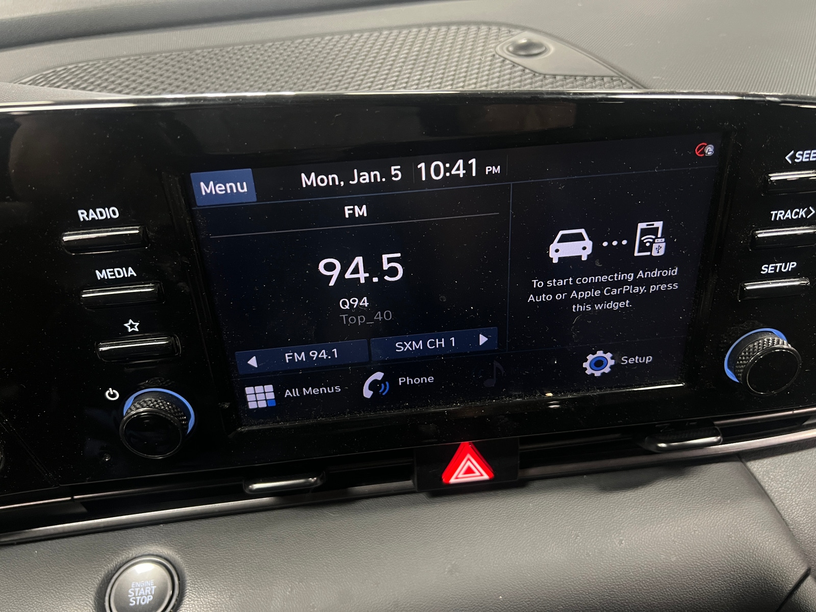 Thumbnail: 2022 Hyundai Elantra - 4