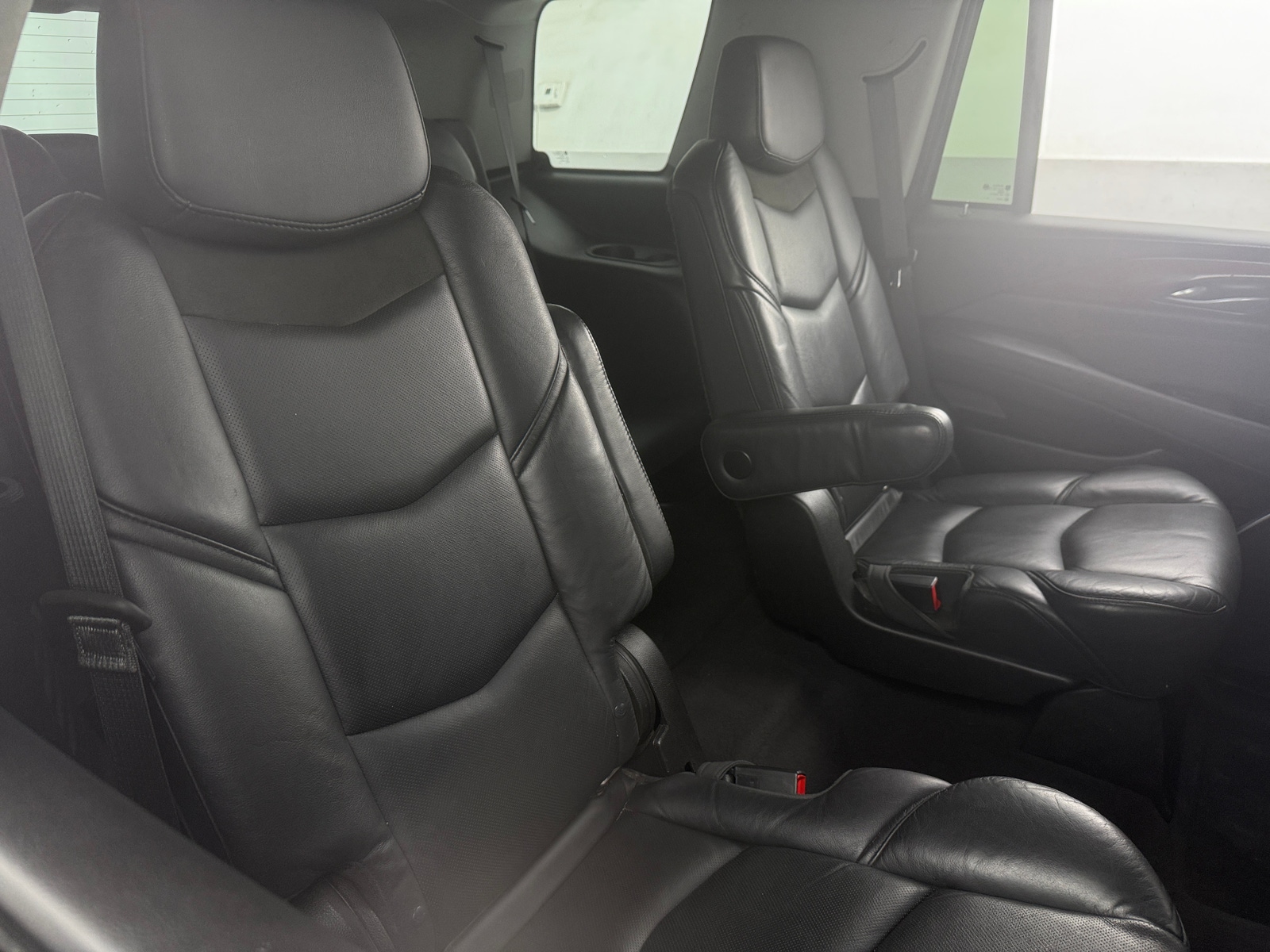 Thumbnail: 2019 Cadillac Escalade - 5