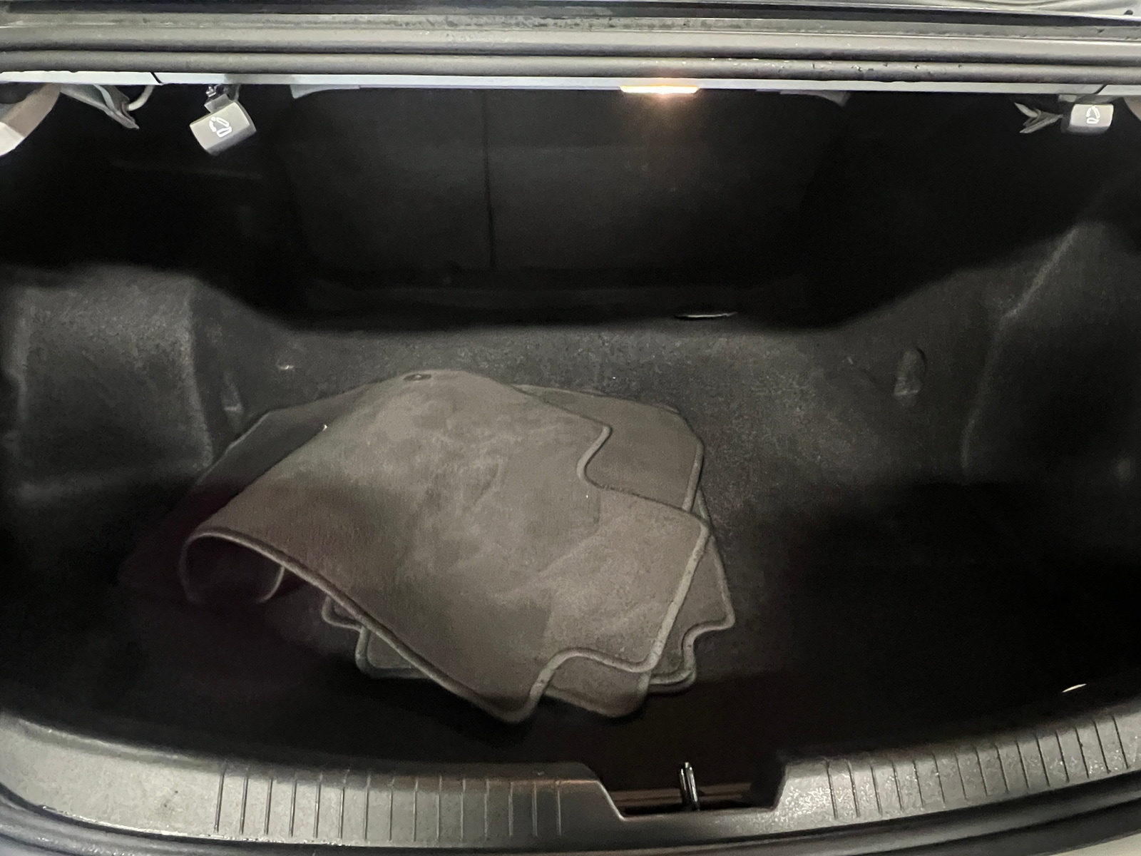 Thumbnail: 2024 Chevrolet Malibu - 6