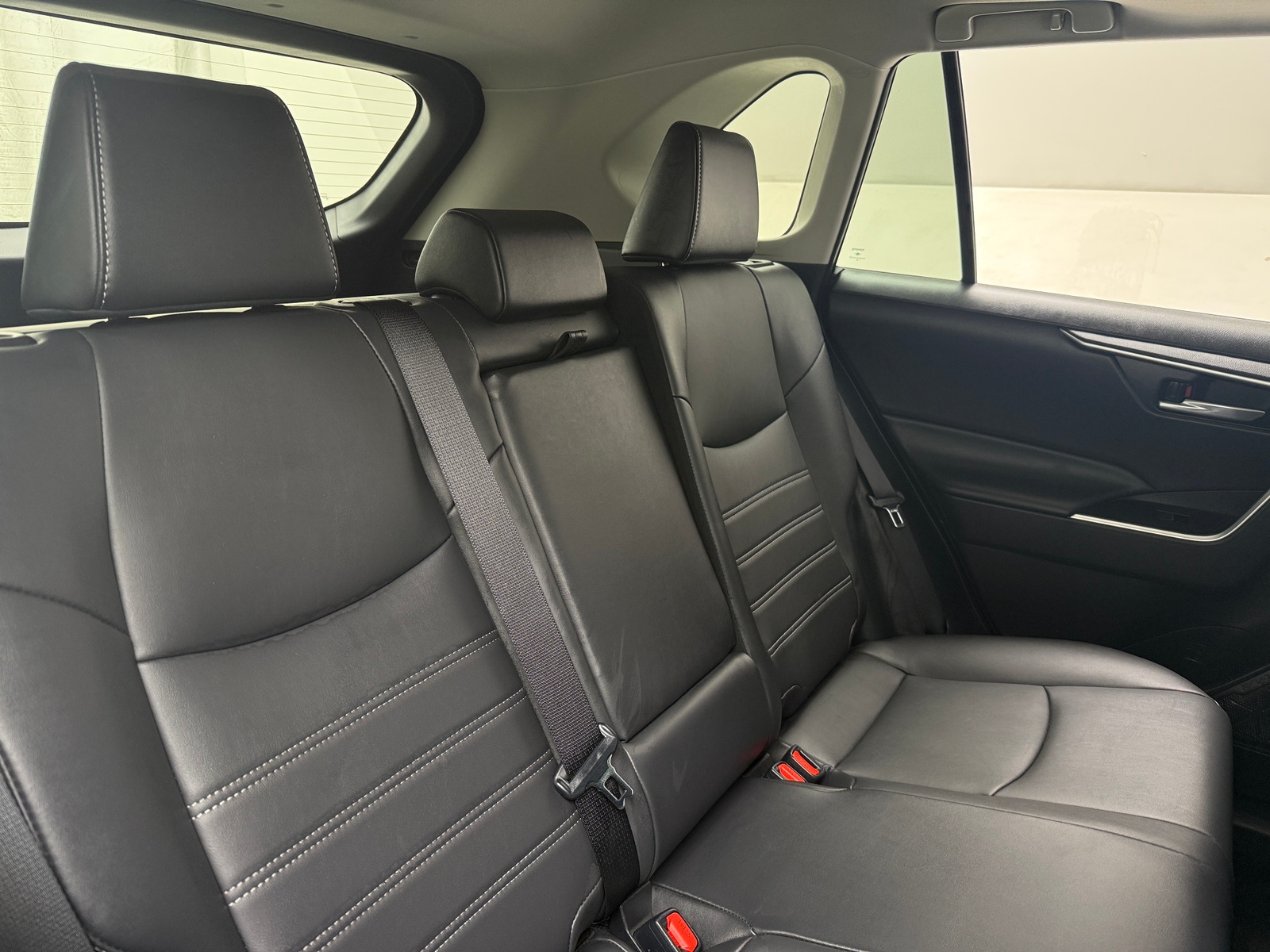 Thumbnail: 2025 Toyota RAV4 - 5