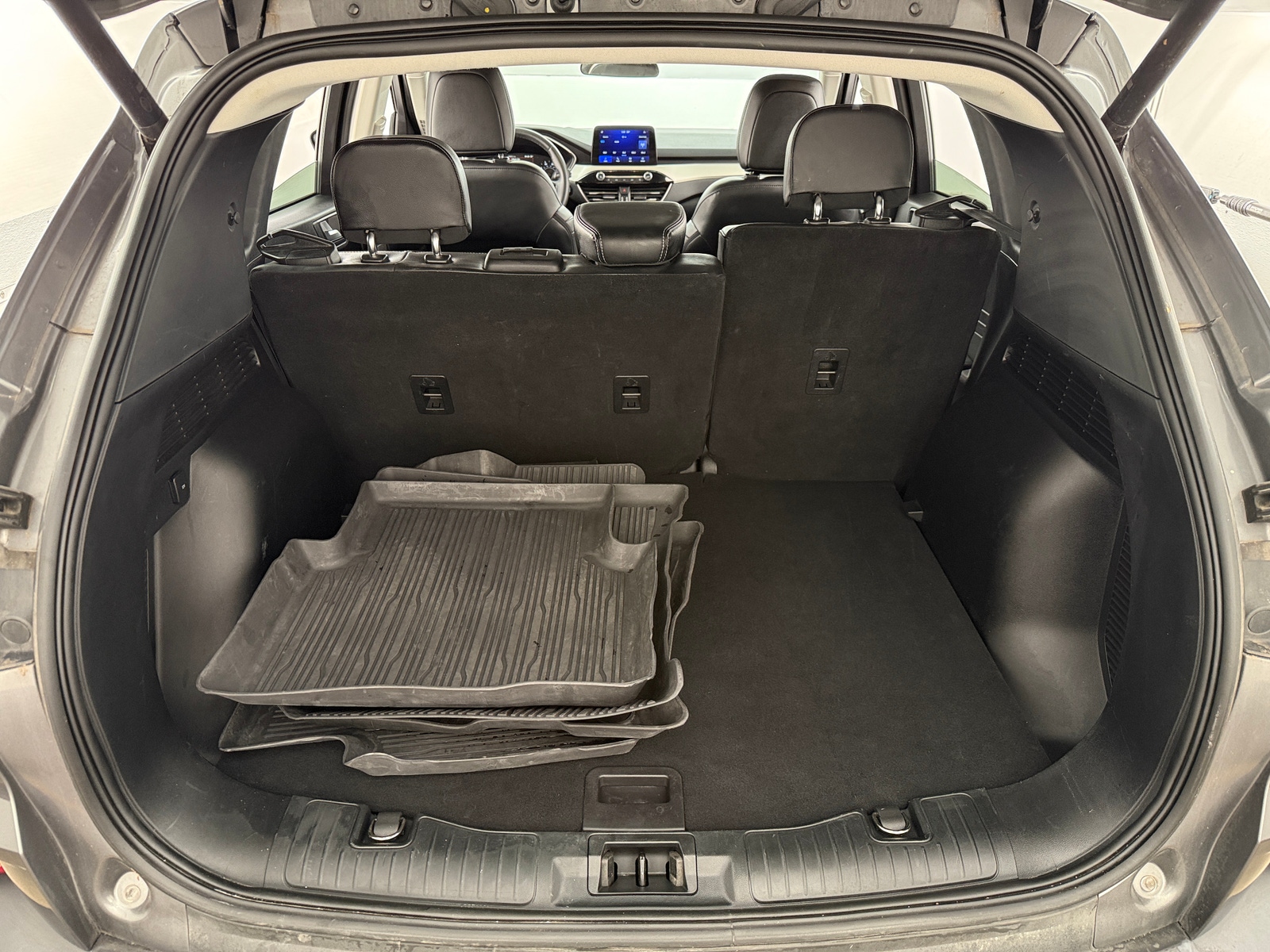 Thumbnail: 2021 Ford Escape - 6