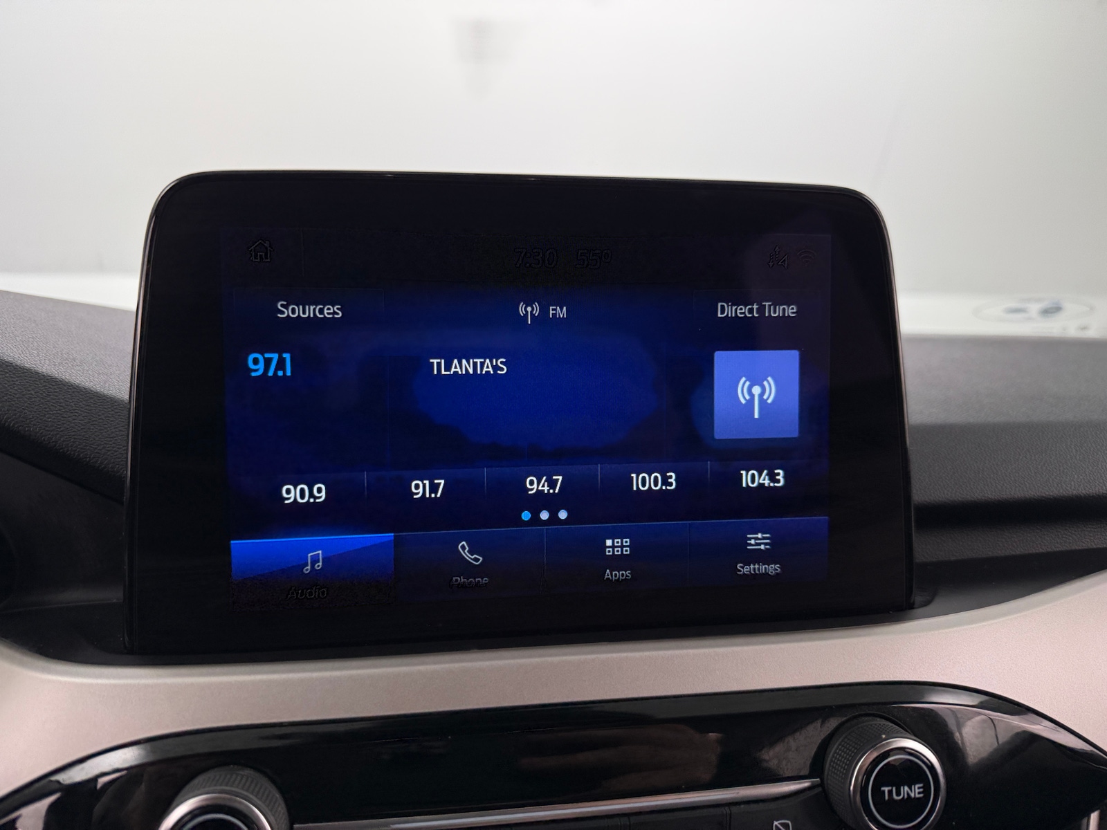 Thumbnail: 2021 Ford Escape - 3