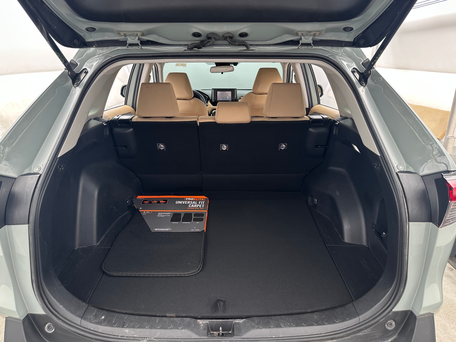 Thumbnail: 2022 Toyota RAV4 - 7