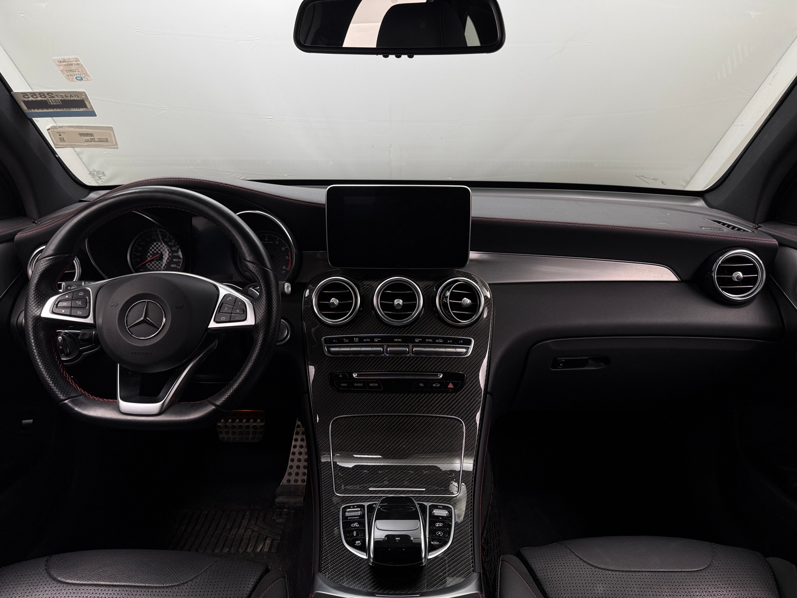 Thumbnail: 2019 Mercedes-Benz GLC - 2