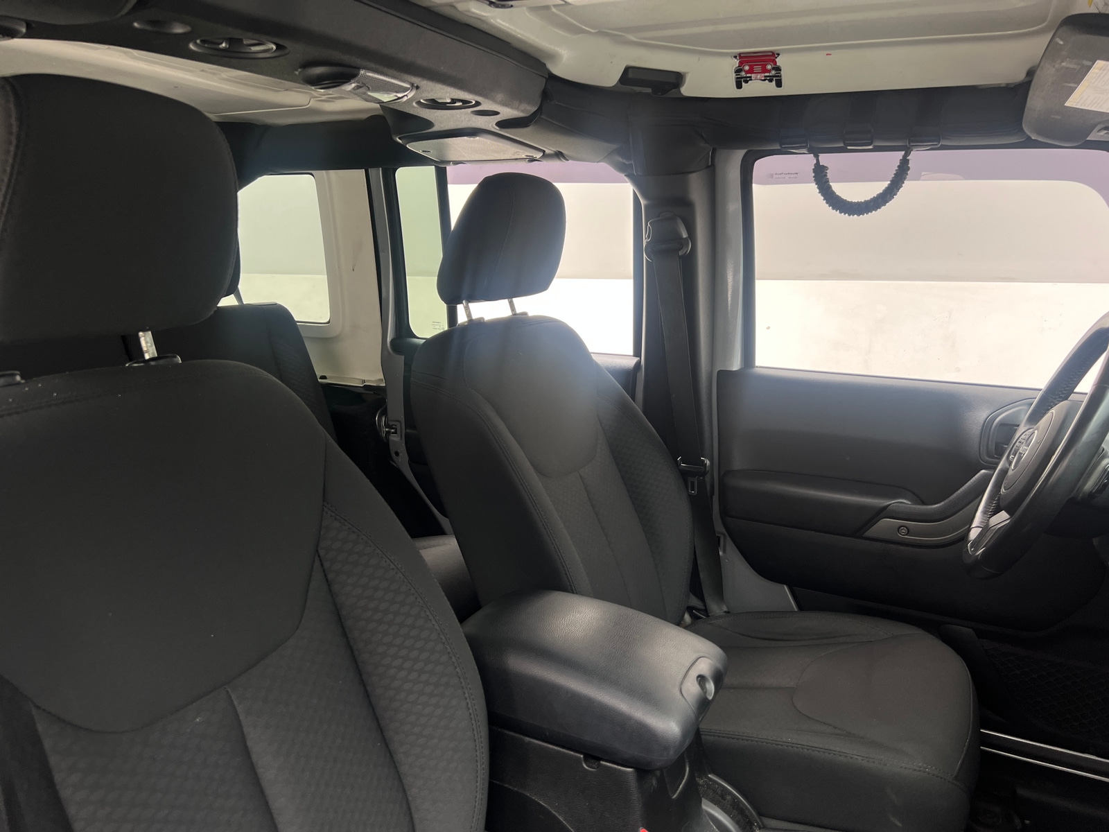 Thumbnail: 2018 Jeep Wrangler - 2