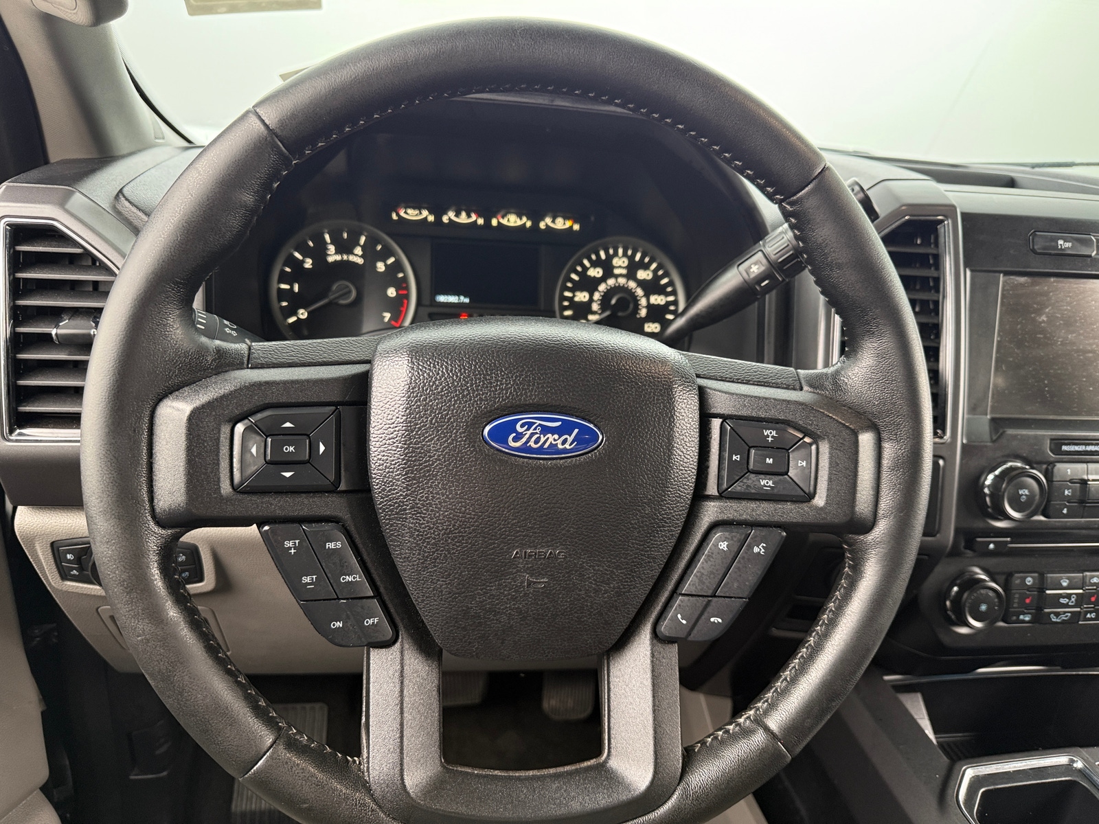 Thumbnail: 2018 Ford Econoline - 5