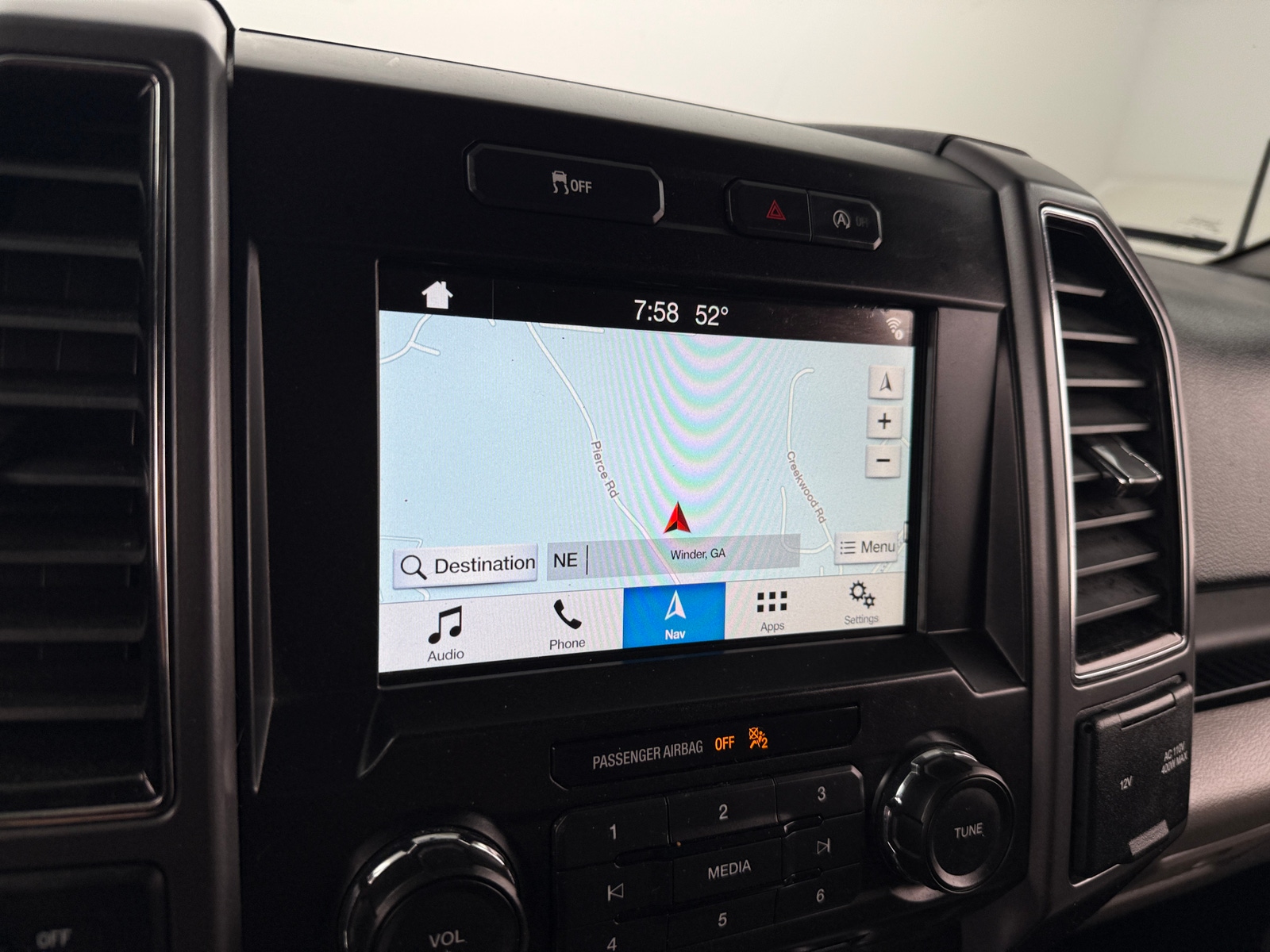 Thumbnail: 2018 Ford Econoline - 4