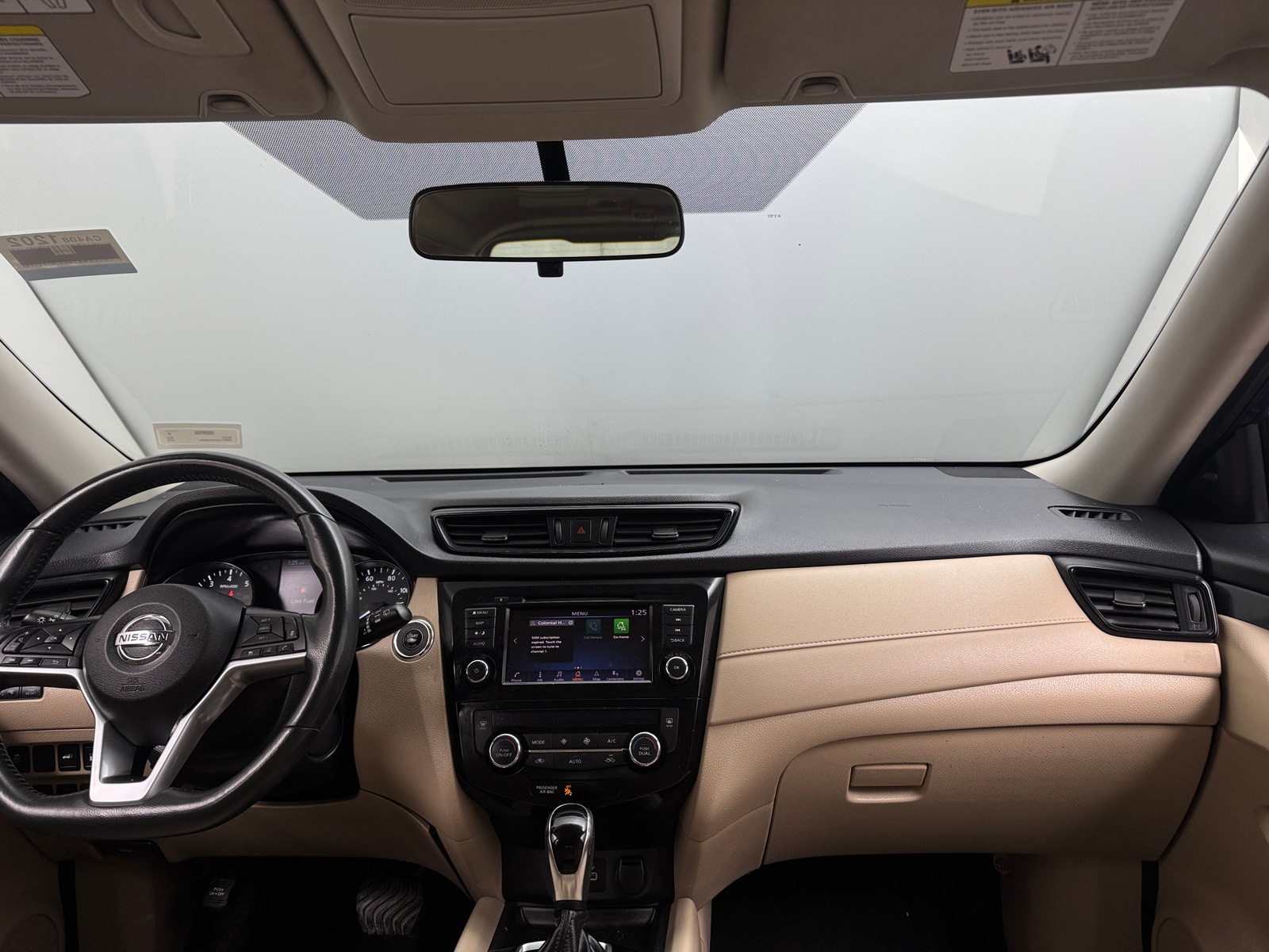 Thumbnail: 2018 Nissan Rogue - 3