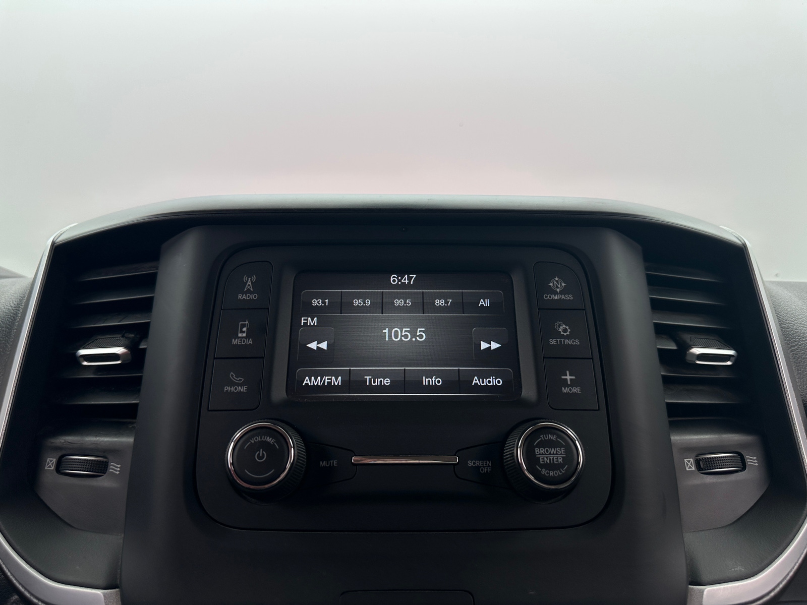 Thumbnail: 2020 RAM 1500 - 4