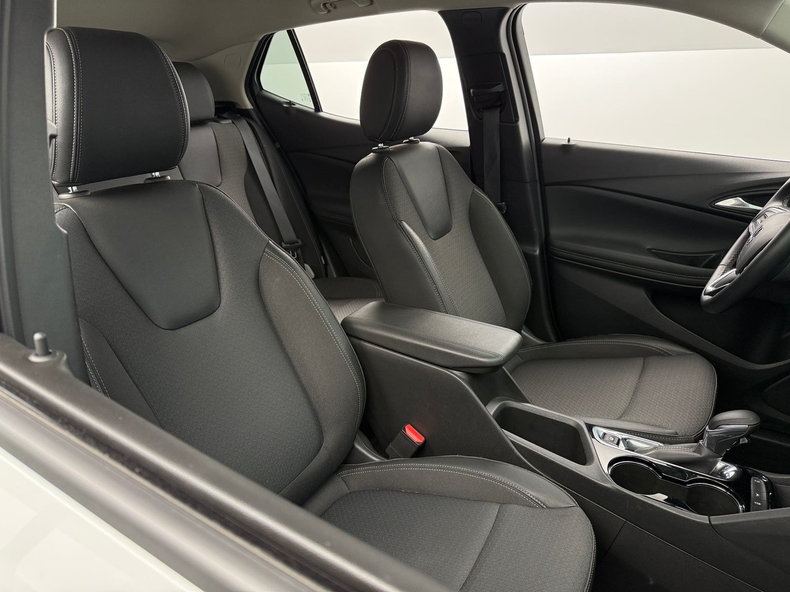 Thumbnail: 2025 Buick Encore GX - 2