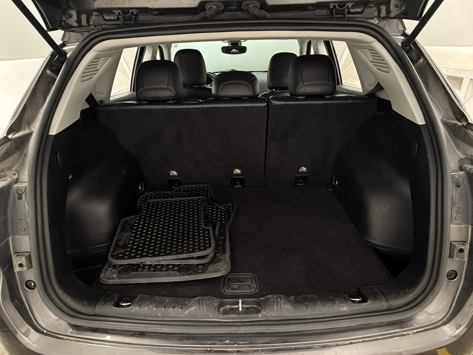 Thumbnail: 2018 Jeep Compass - 7