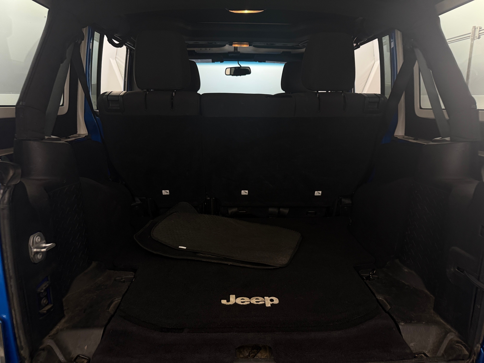 Thumbnail: 2016 Jeep Wrangler - 7