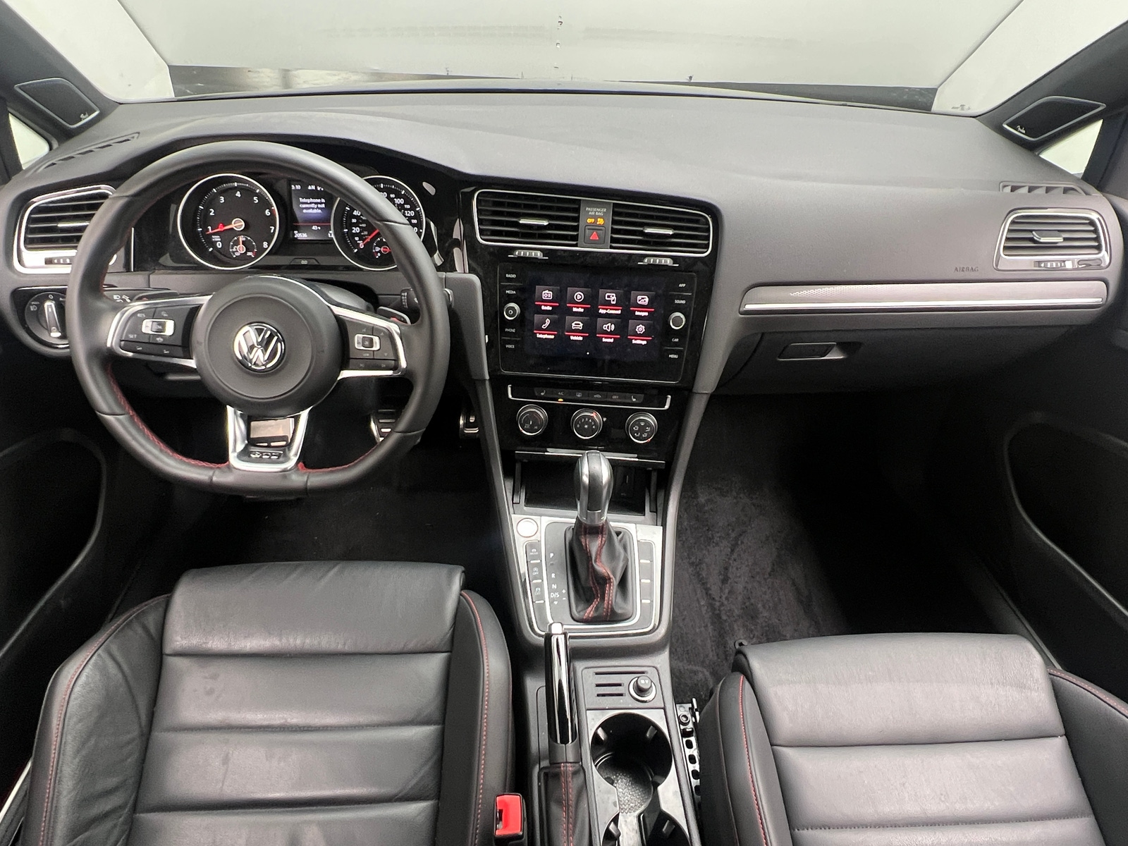 Thumbnail: 2019 Volkswagen Golf - 2