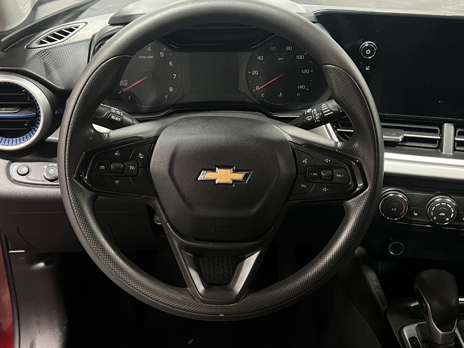 Thumbnail: 2024 Chevrolet Trax - 5