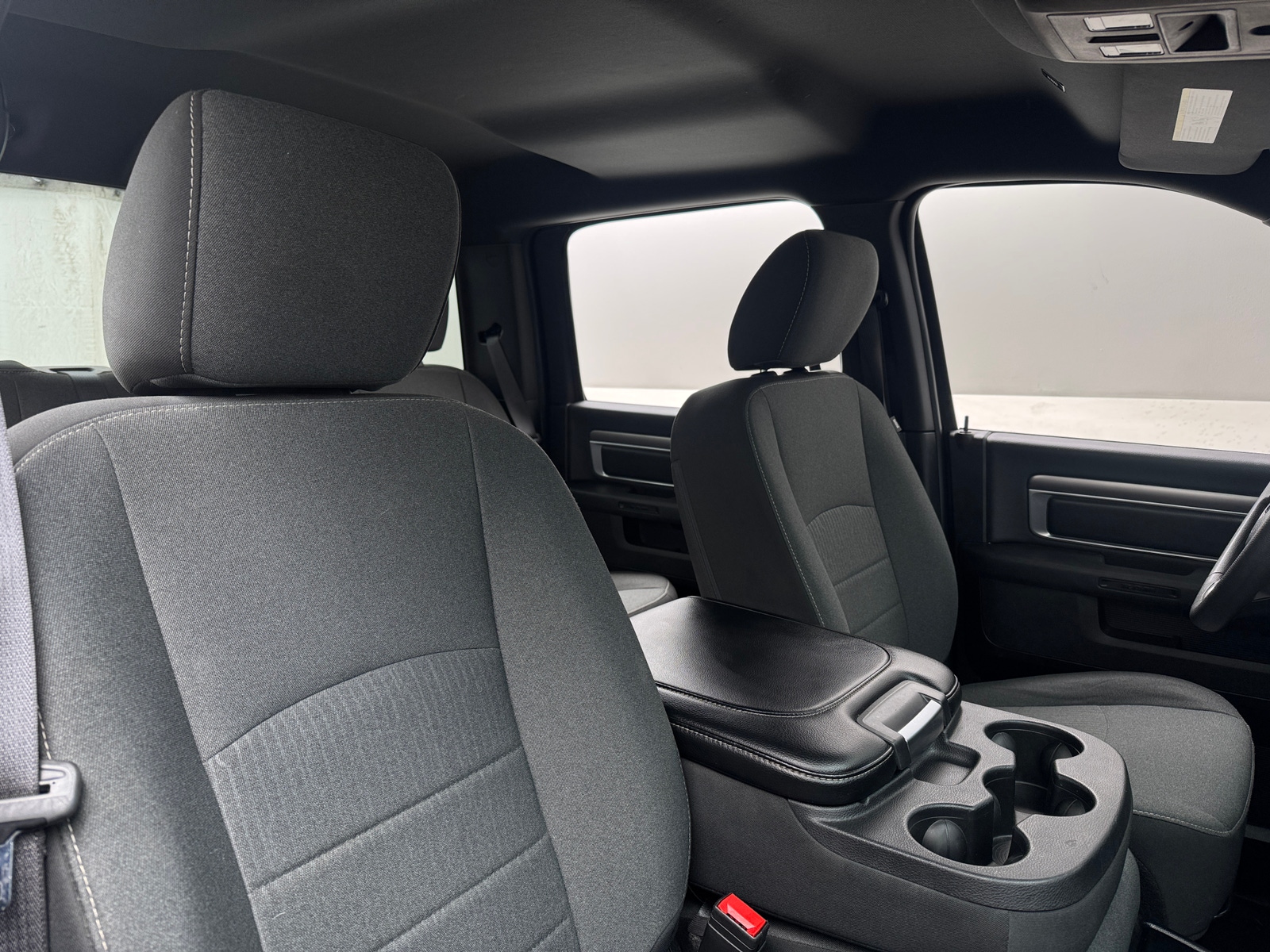 Thumbnail: 2024 RAM 1500 Classic - 2