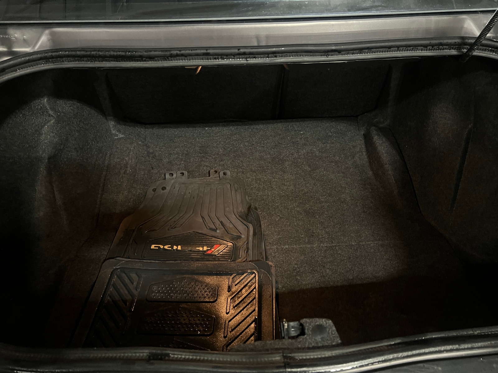 Thumbnail: 2018 Dodge Challenger - 5