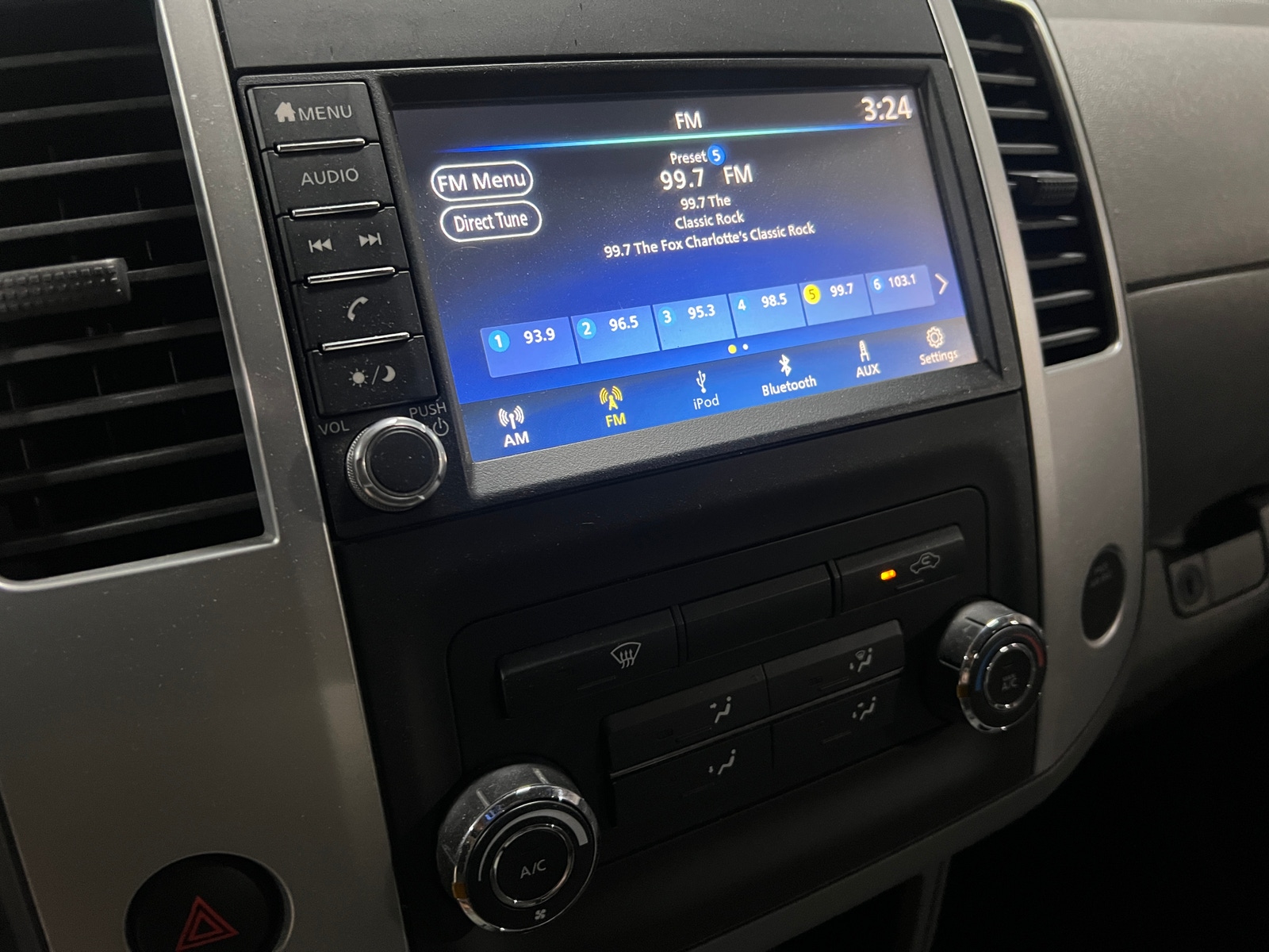 Thumbnail: 2021 Nissan Frontier - 4