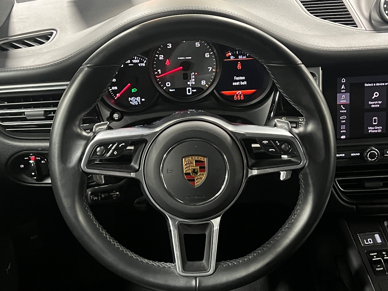 Thumbnail: 2021 Porsche Macan - 4