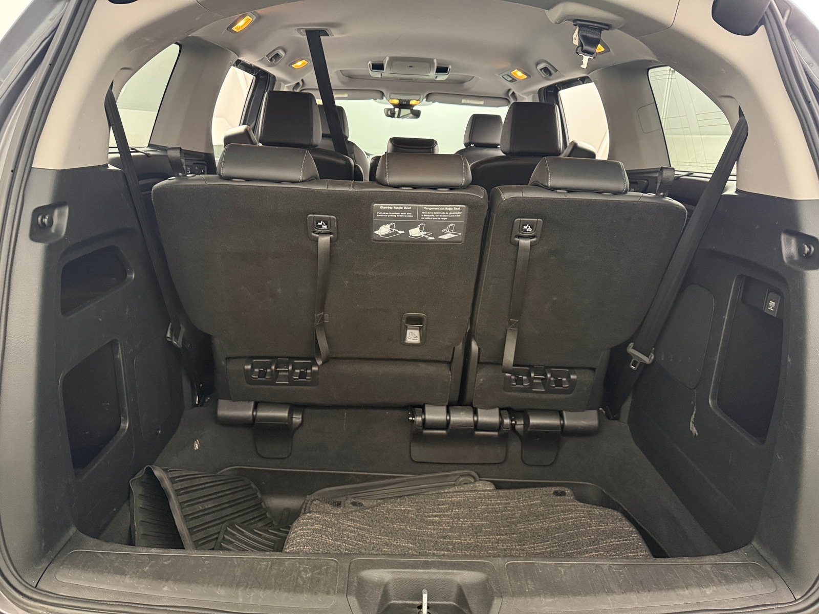 Thumbnail: 2023 Honda Odyssey - 6