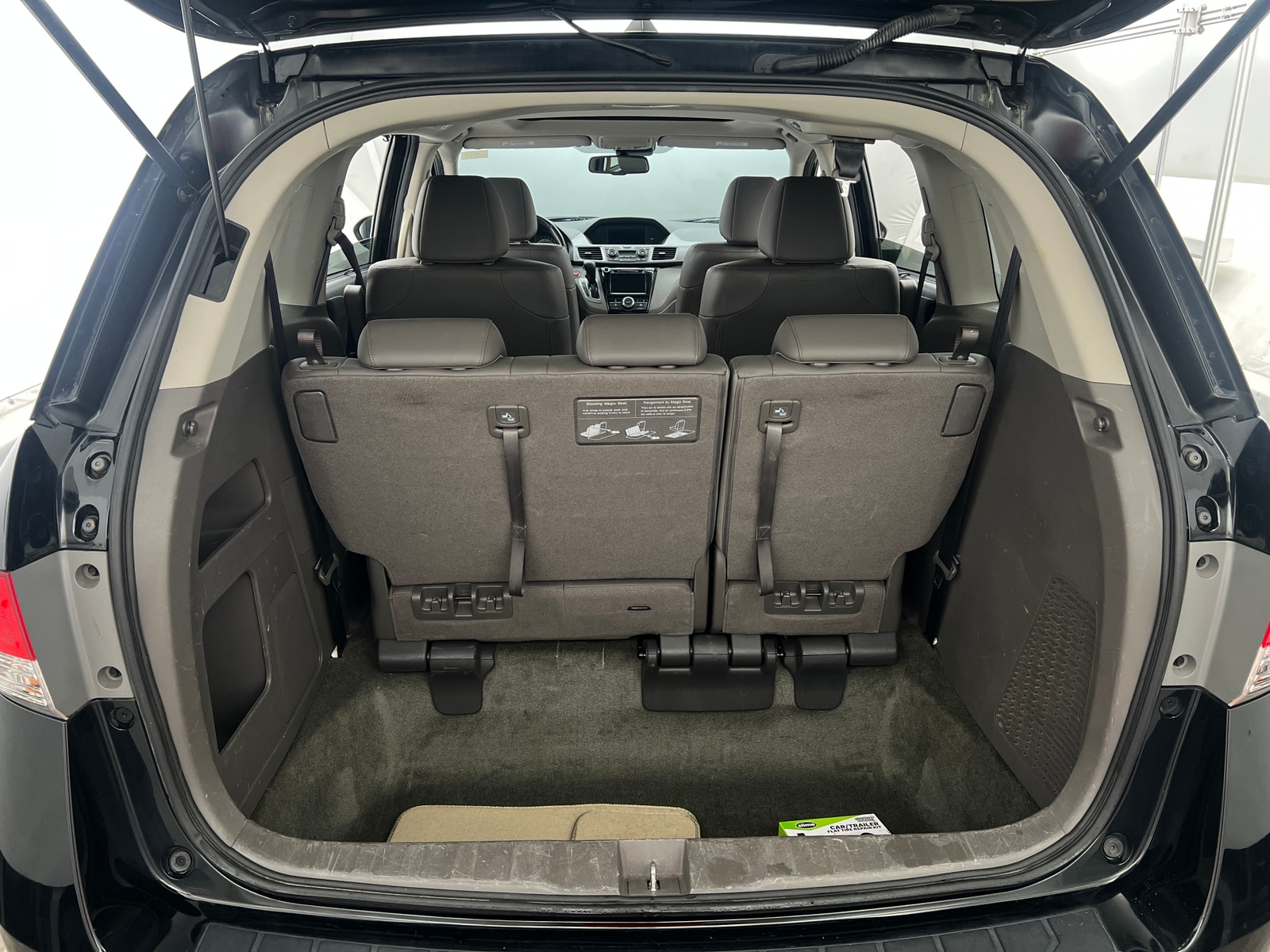 Thumbnail: 2017 Honda Odyssey - 6