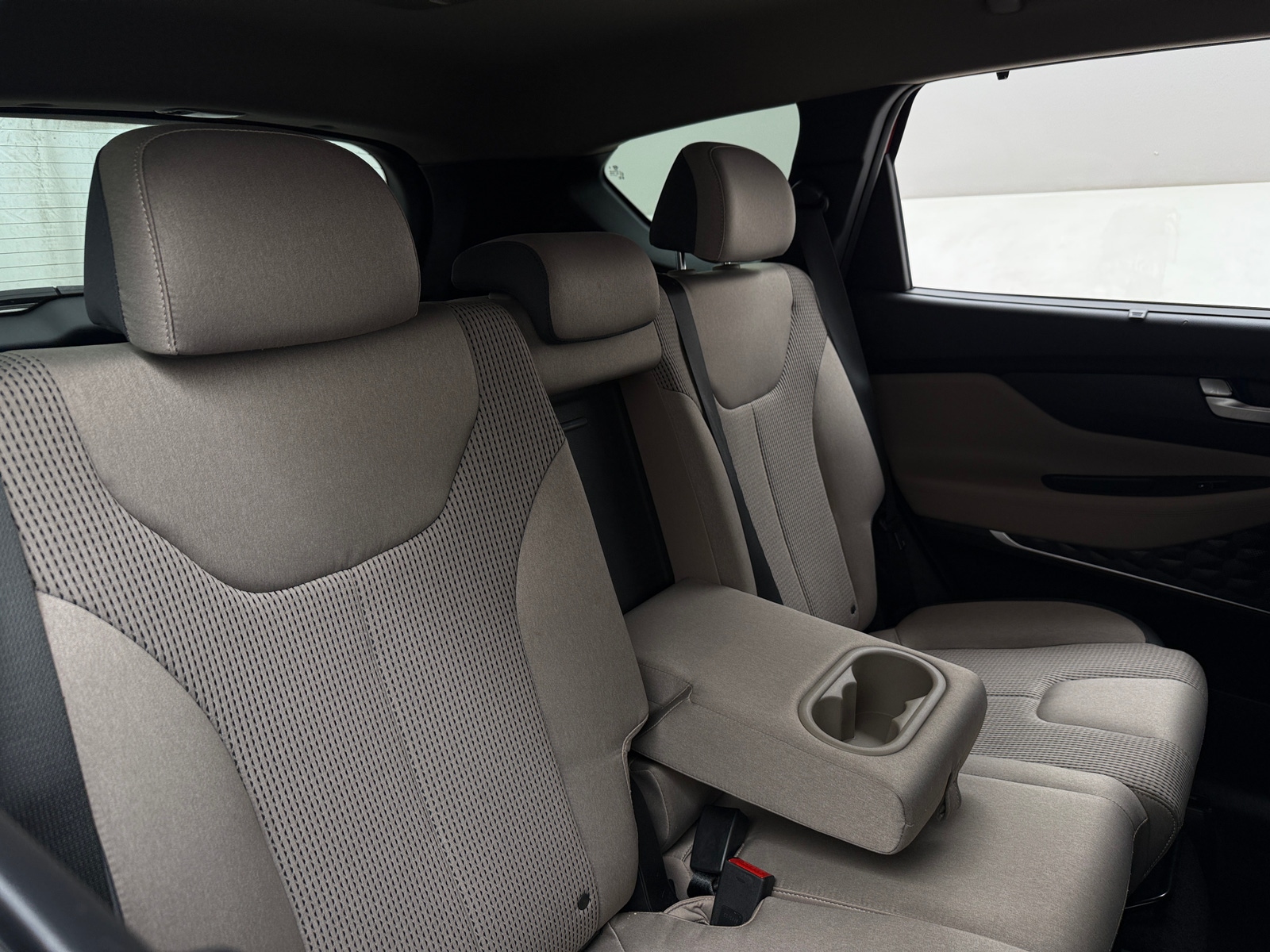 Thumbnail: 2019 Hyundai Santa Fe - 6