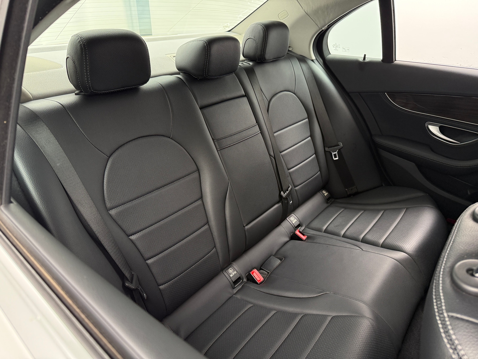 Thumbnail: 2015 Mercedes-Benz C-Class - 5