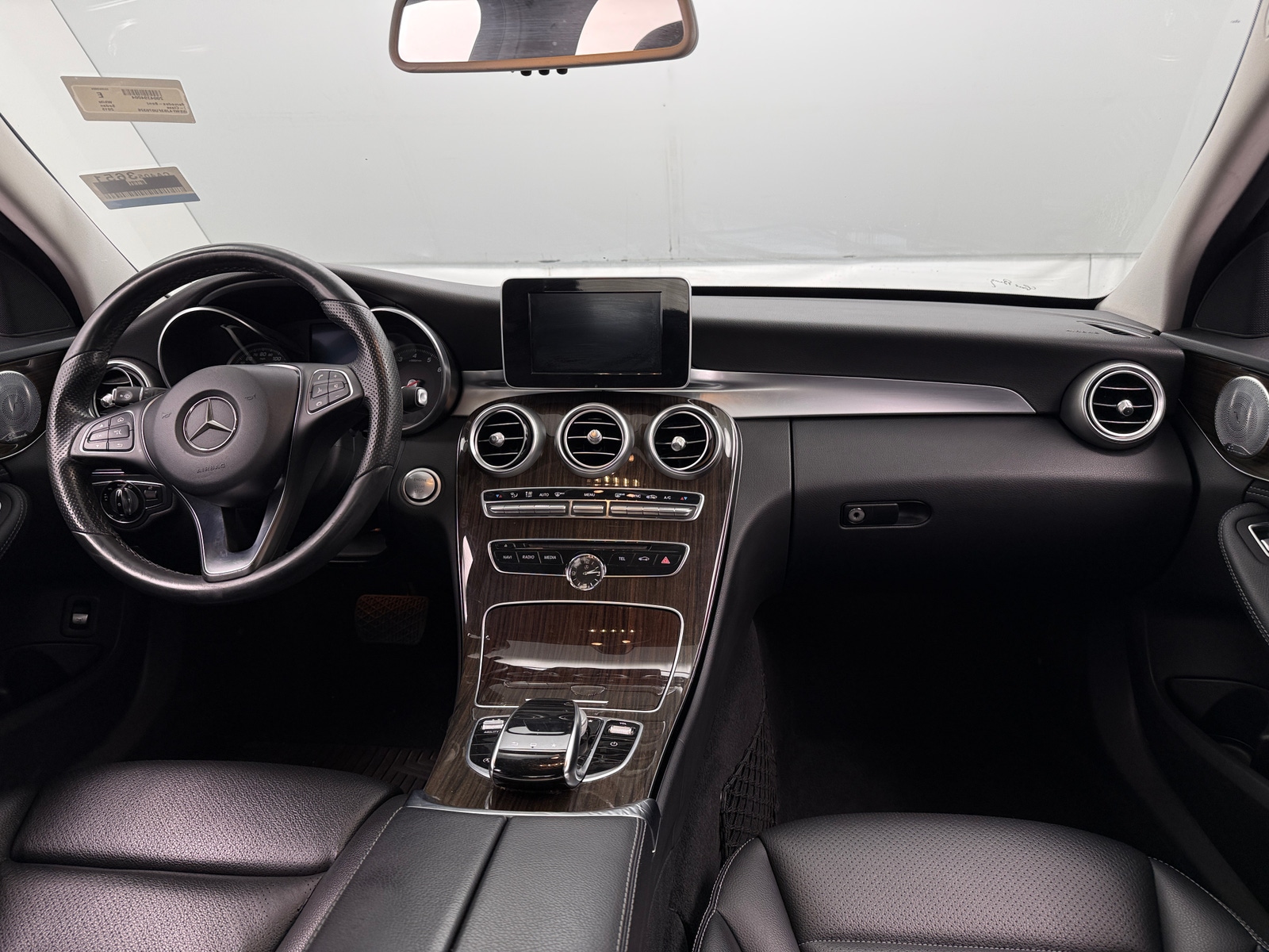 Thumbnail: 2015 Mercedes-Benz C-Class - 2