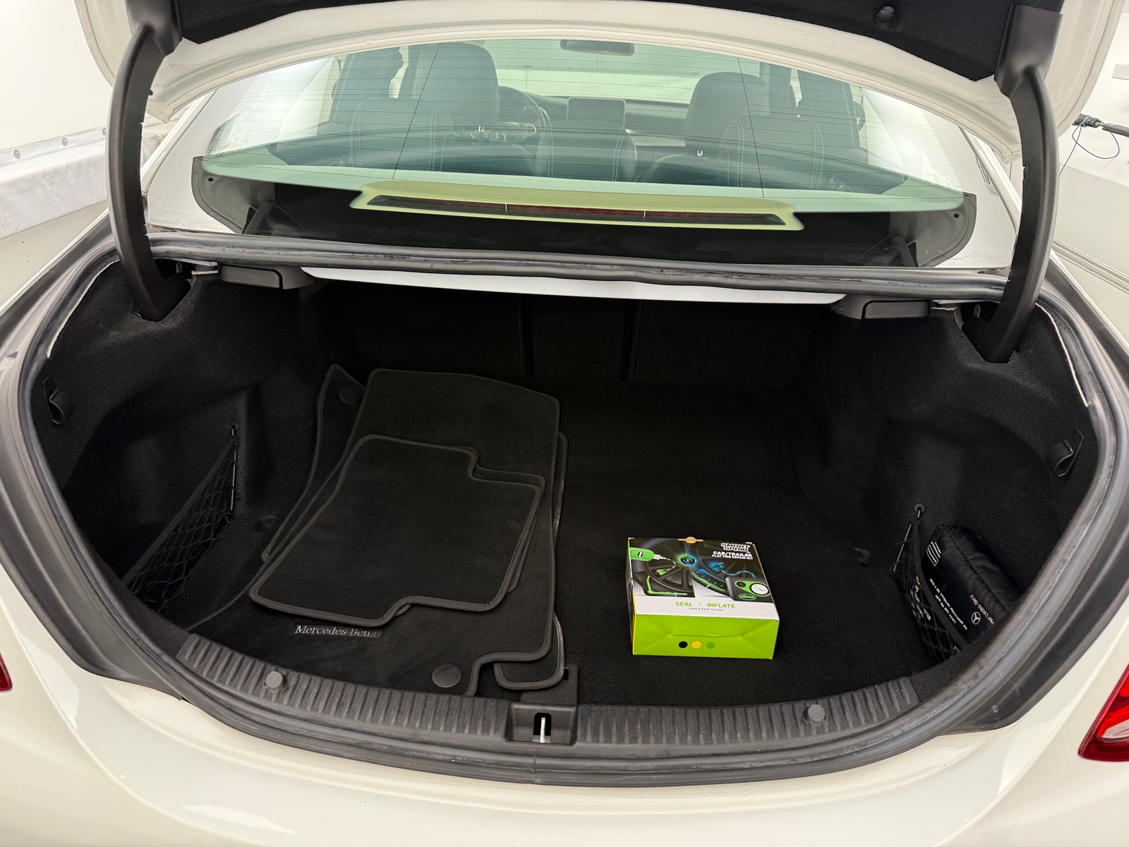 Thumbnail: 2015 Mercedes-Benz C-Class - 6