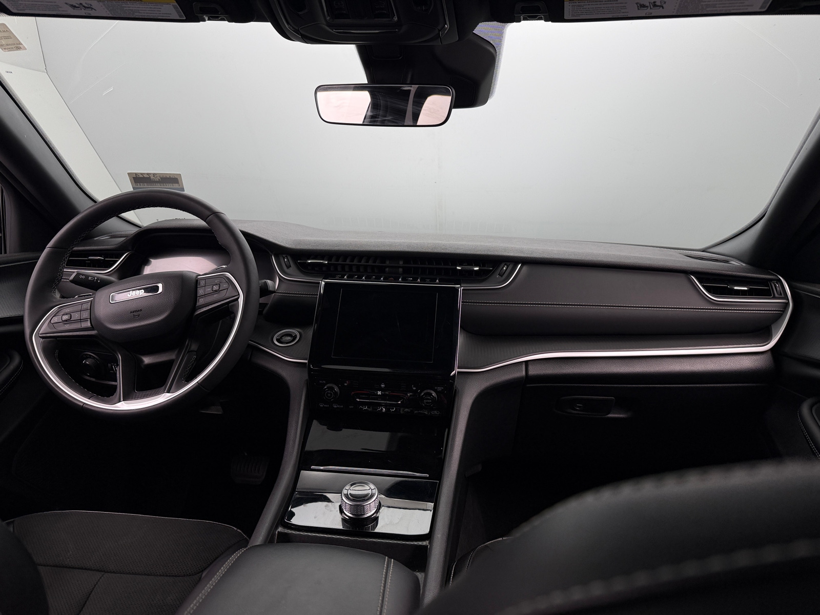 Thumbnail: 2025 Jeep Grand Cherokee - 2