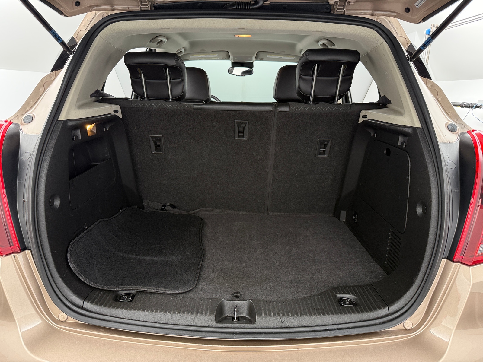 Thumbnail: 2018 Buick Encore - 7