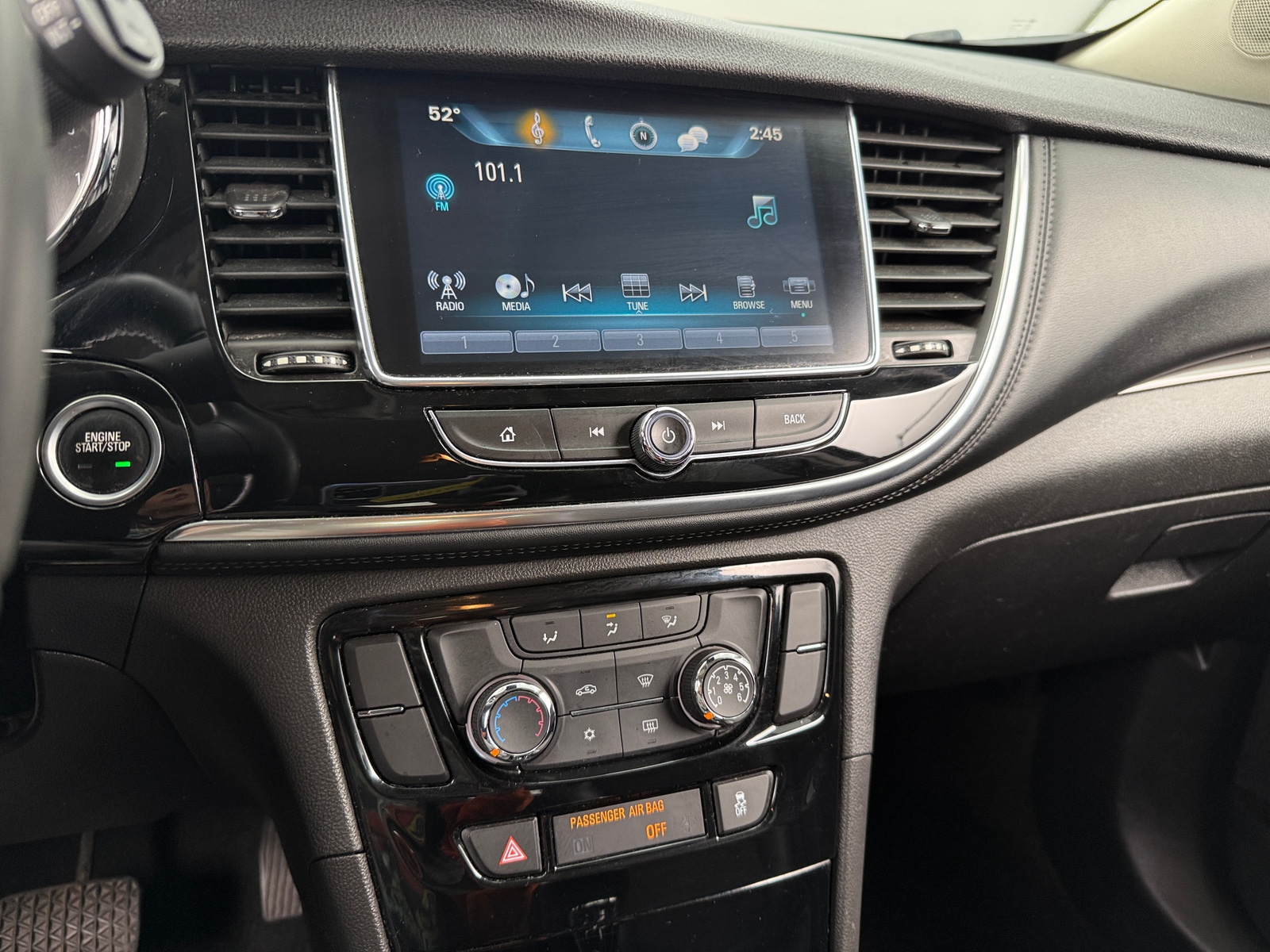 Thumbnail: 2018 Buick Encore - 4