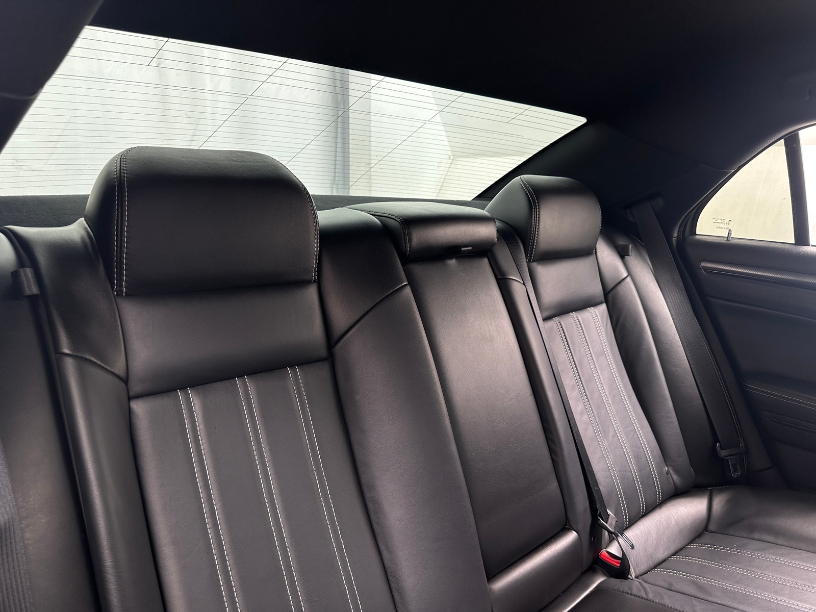 Thumbnail: 2016 Chrysler 300 - 5