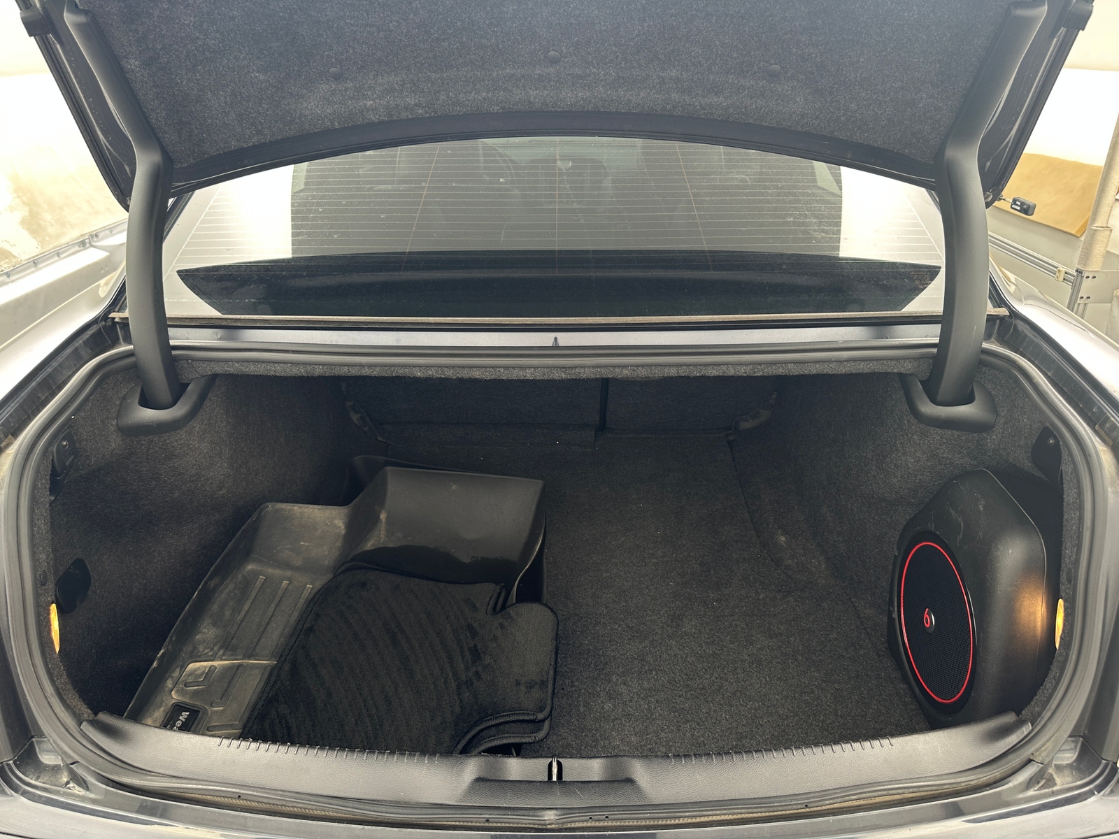 Thumbnail: 2016 Chrysler 300 - 6