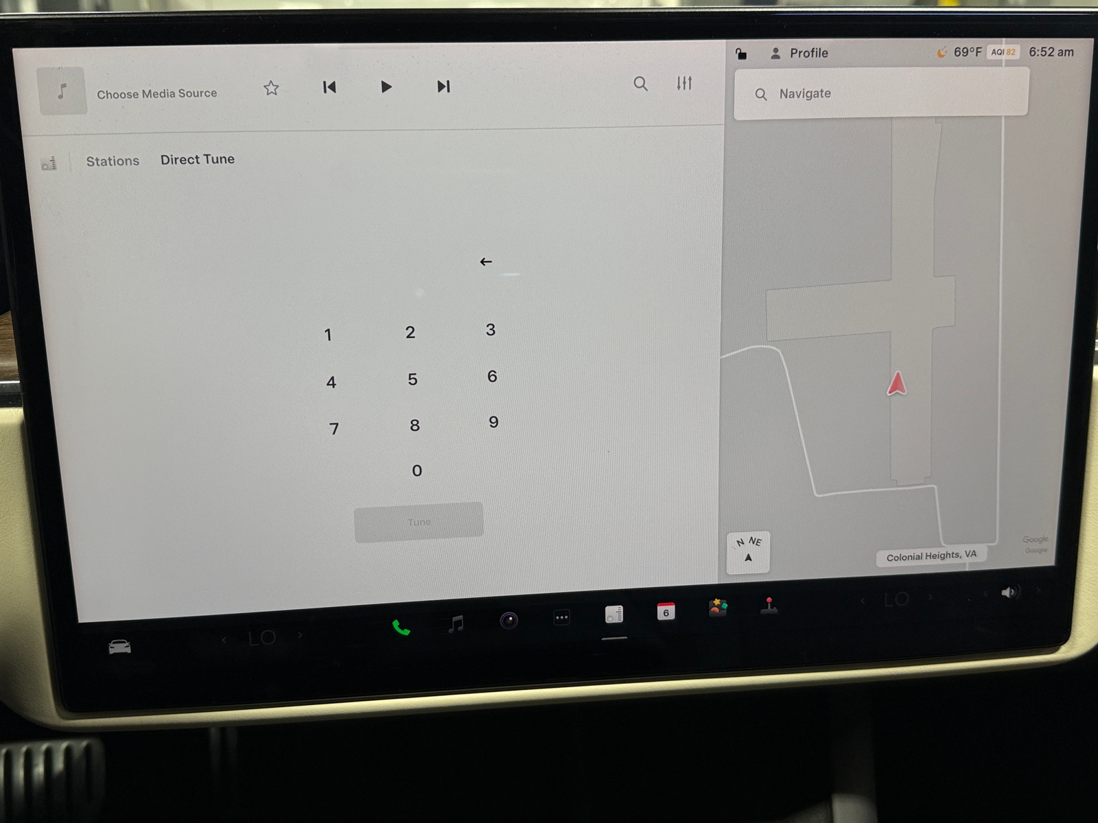 Thumbnail: 2023 Tesla Model S - 3