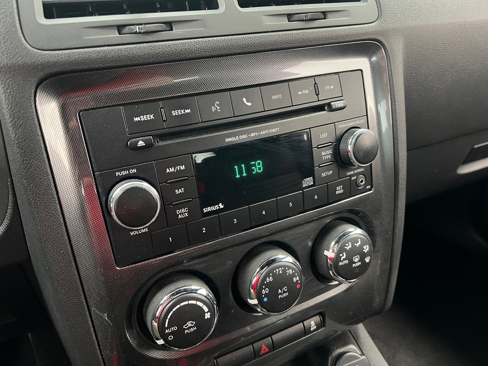 Thumbnail: 2014 Dodge Challenger - 3