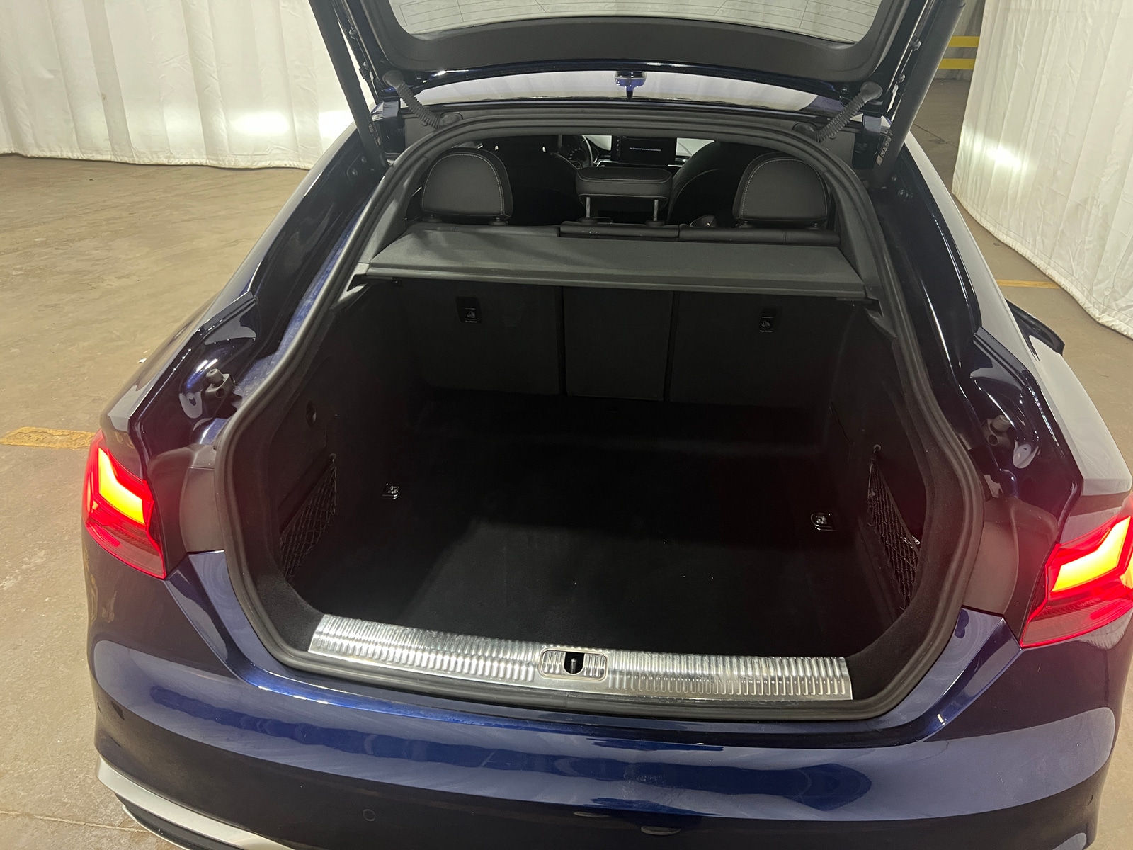 Thumbnail: 2022 Audi A5 - 6