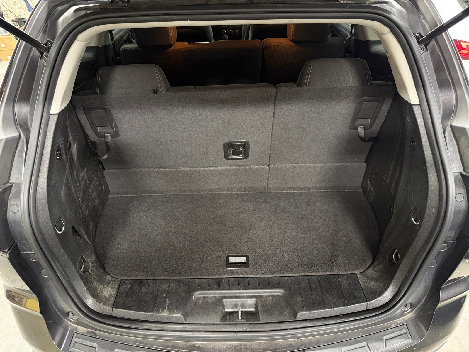 Thumbnail: 2017 Chevrolet Traverse - 7